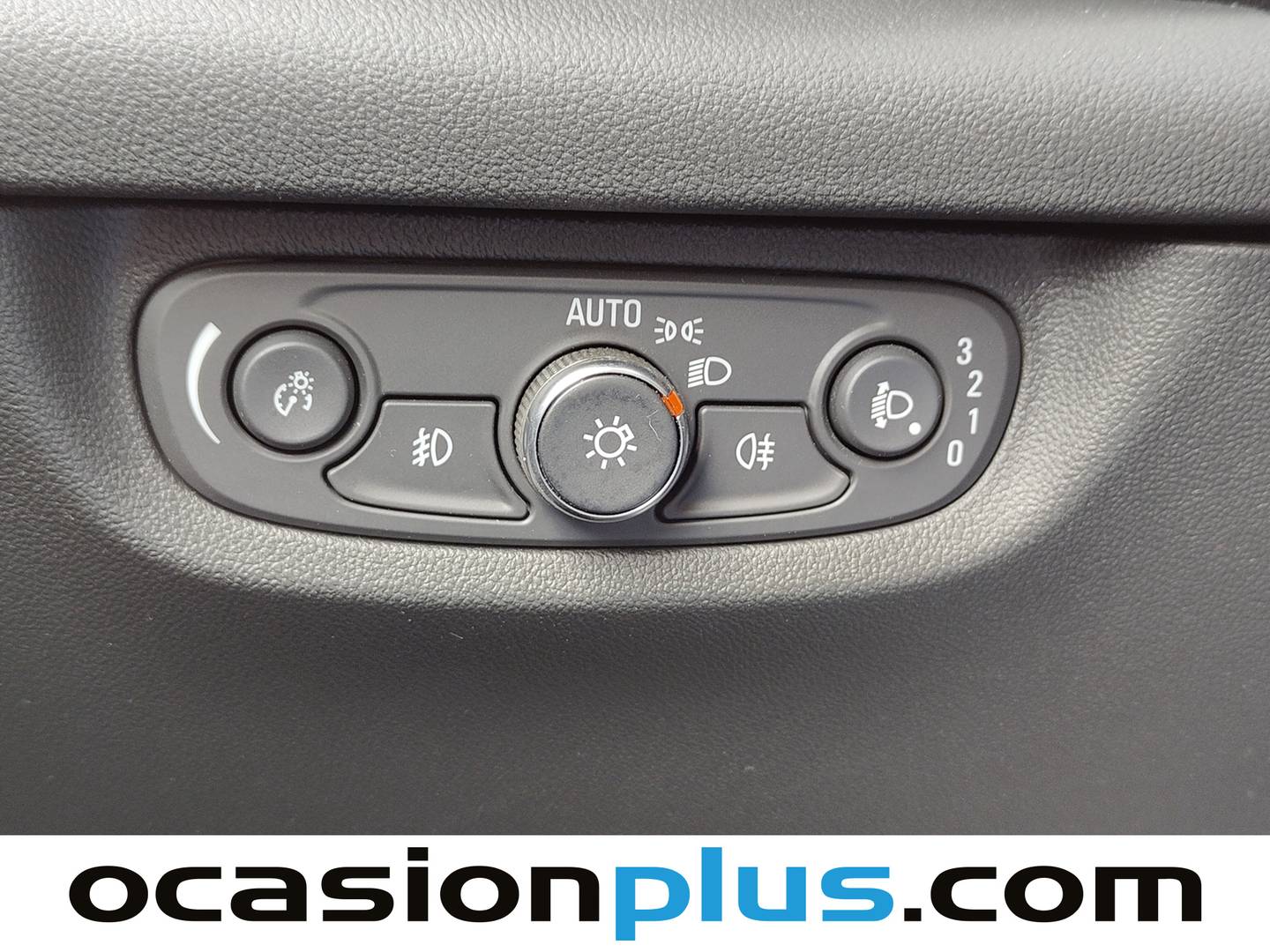 Acabados Opel Insignia Opel Insignia 1.5 Turbo XFL 120 Aniversario (140 CV)