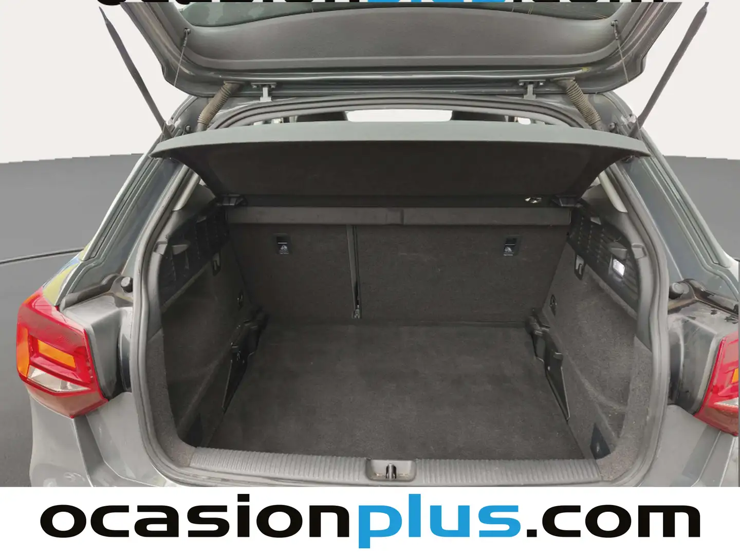 Foto Audi Q2 Audi Q2 Advanced 30 TDI (116 CV) S tronic