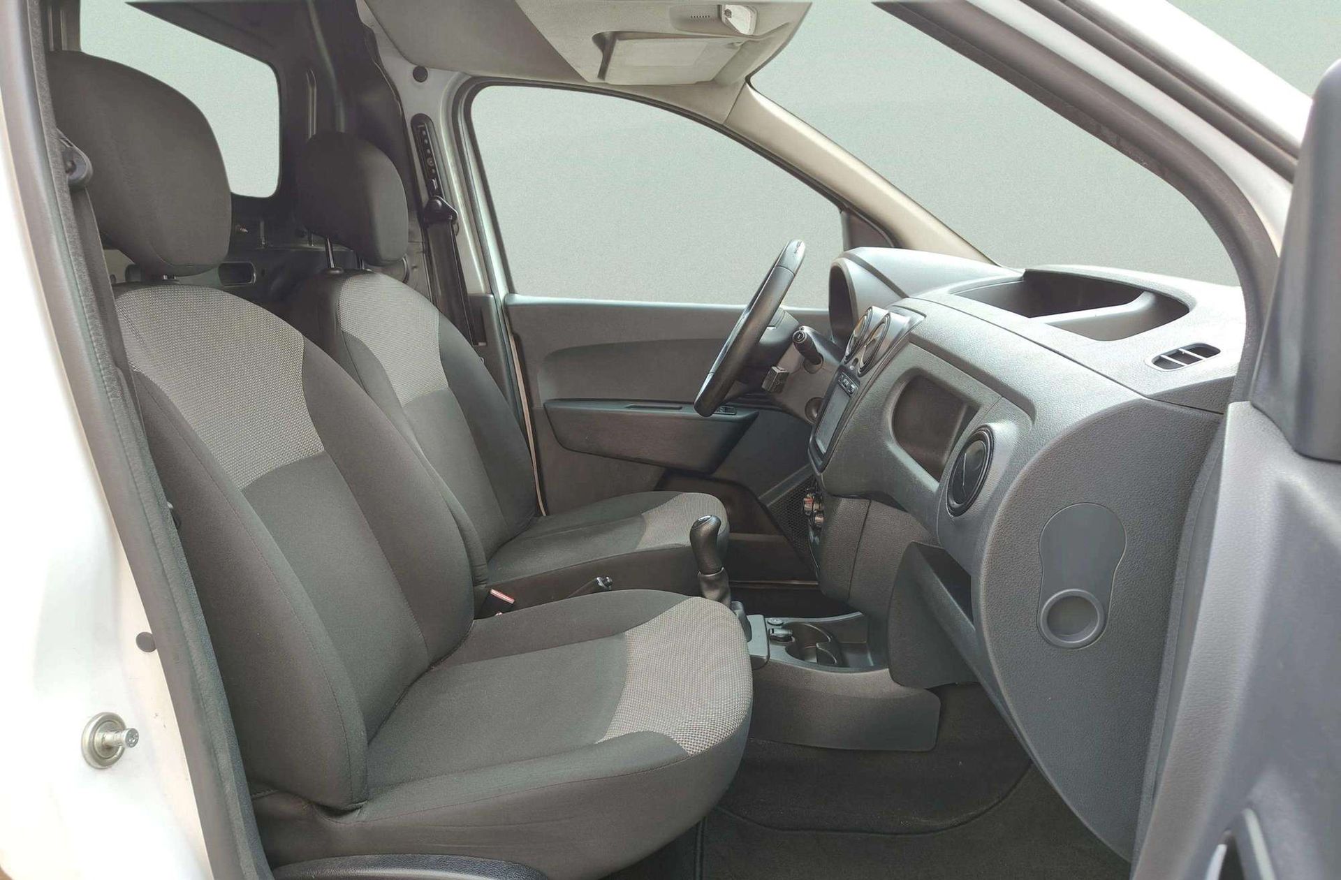Dacia Dokker Van 1.6 GLP Ambiance - foto 14