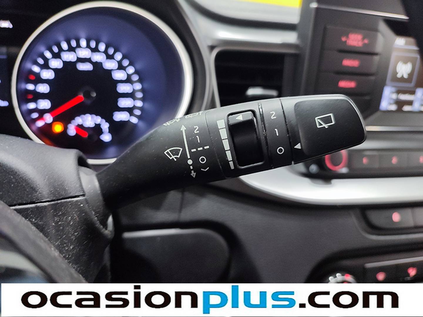 Foto KIA Ceed Tourer Kia Ceed Tourer 1.0 T-GDi Concept (120 CV)