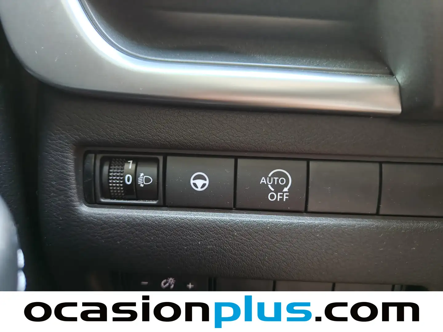 Foto Nissan QASHQAI Nissan Qashqai DIG-T 140 N-Connecta (140 CV)