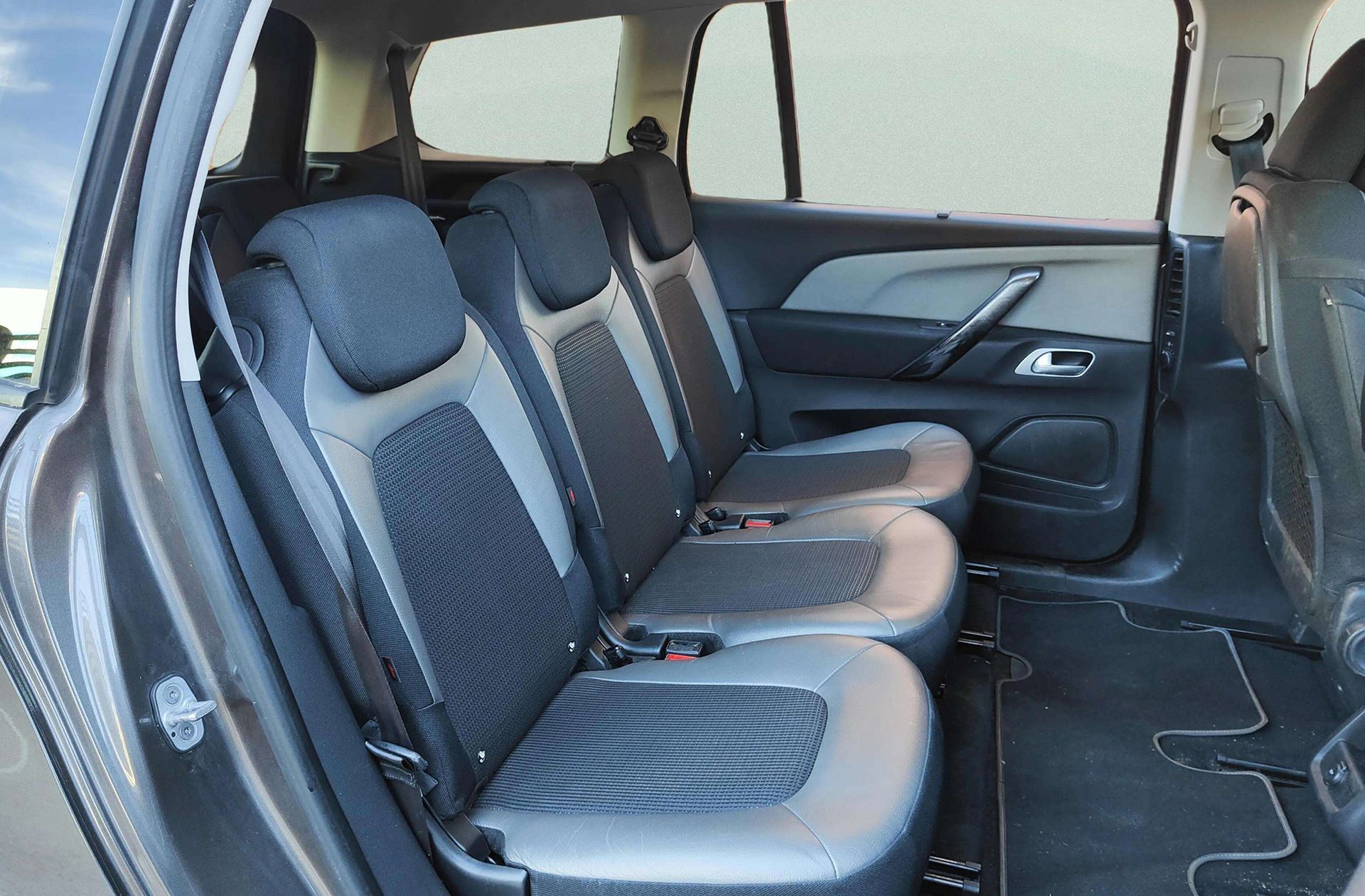 Citroën C4 Grand Picasso PureTech 130 Shine 7 plazas - foto 21