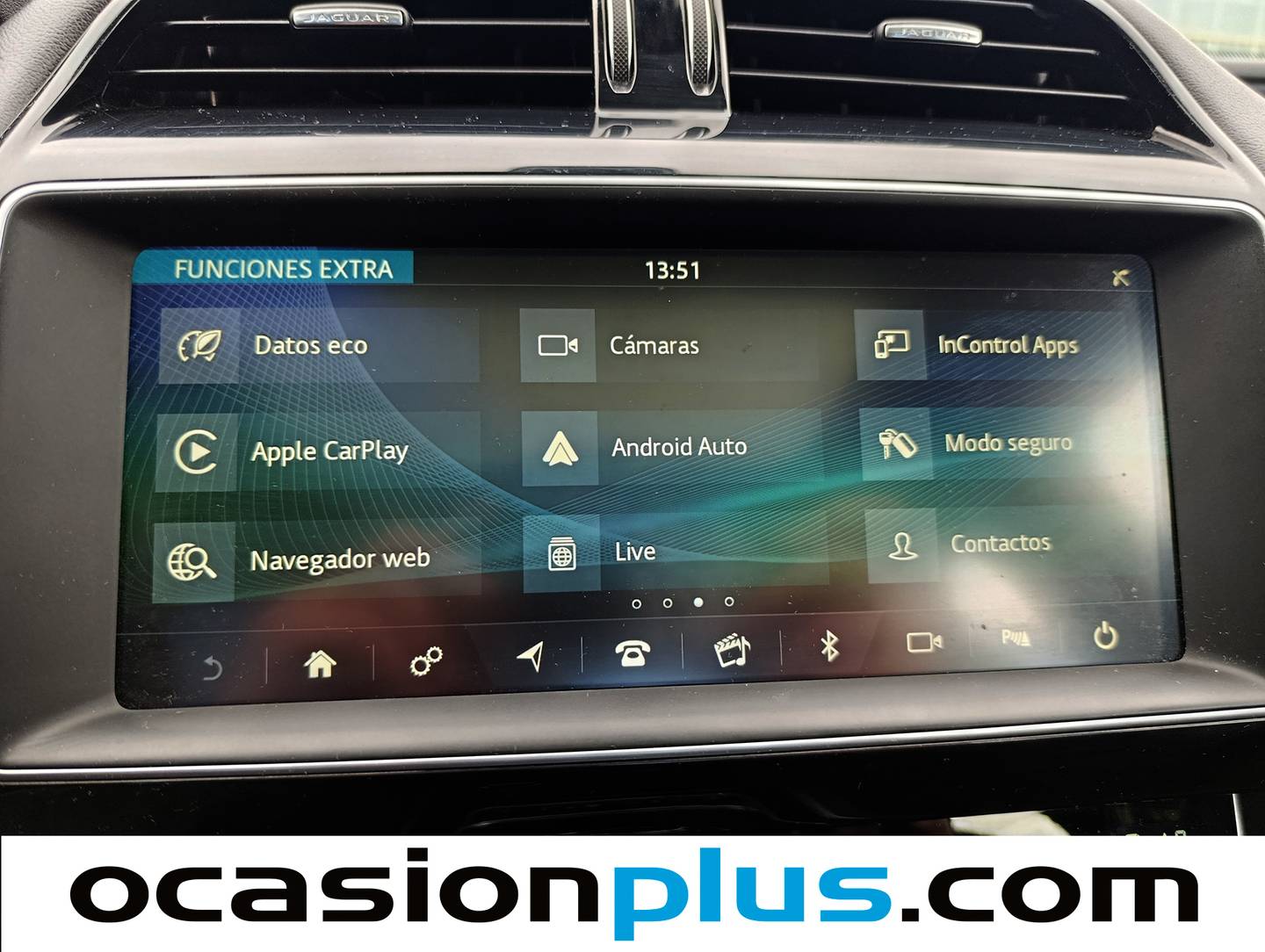 Foto Jaguar XE Jaguar XE 2.0 Diesel R-Sport RWD Auto (180 CV)