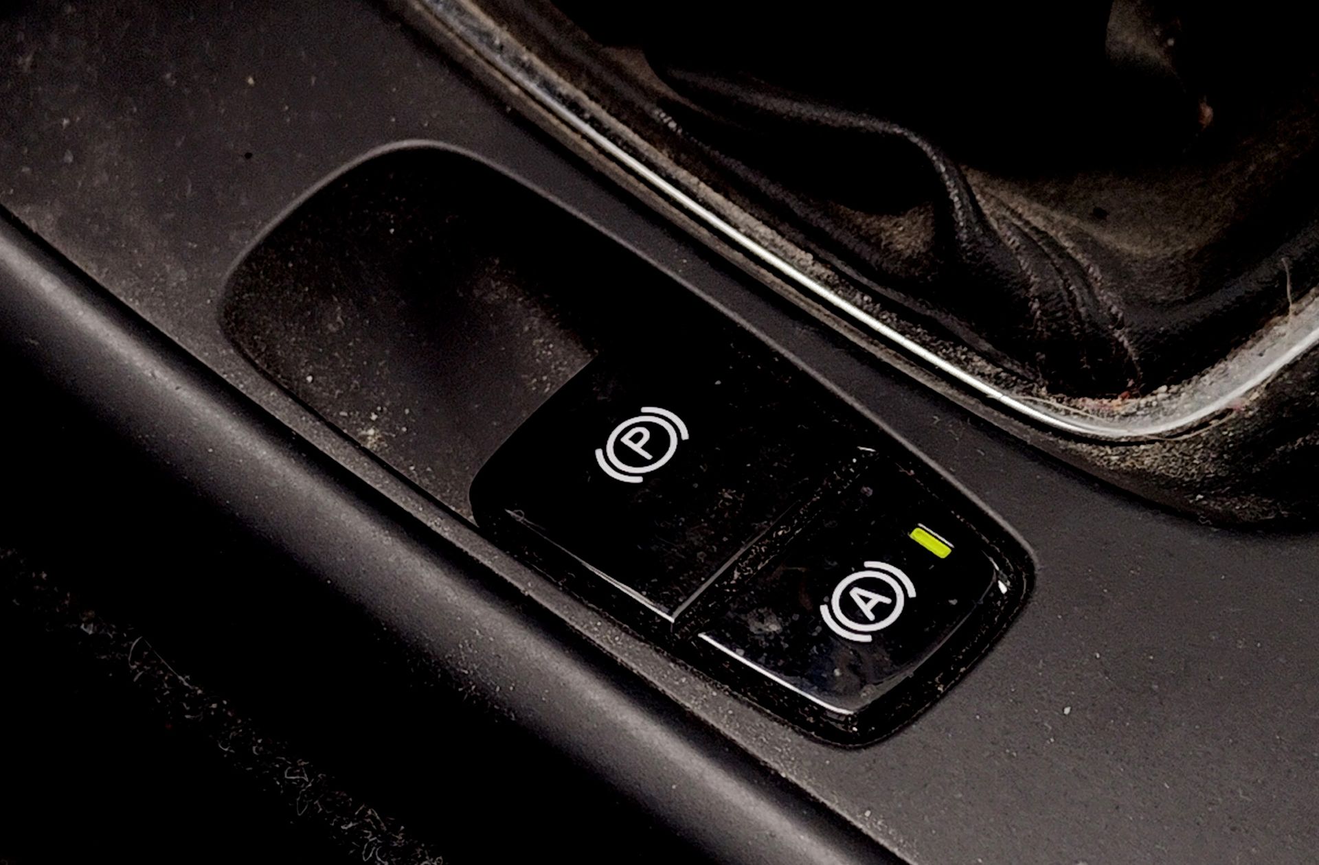 Volvo XC40 T2 Essential - foto 27