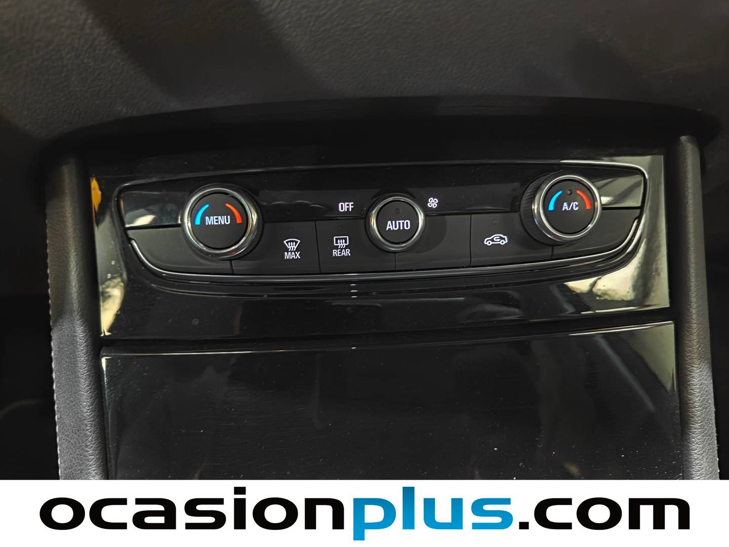 Foto Opel Grandland X Opel Grandland X 1.5 CDTi 120 Aniversario (130 CV)