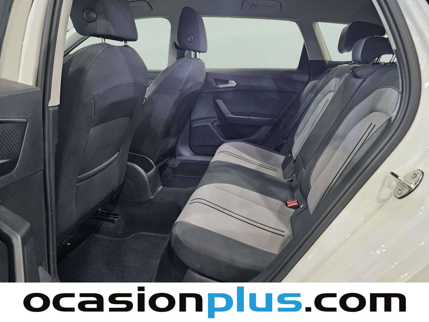 Foto asientos traseros Seat León Seat León ST 2.0 TDI S&S Style DSG (150 CV)