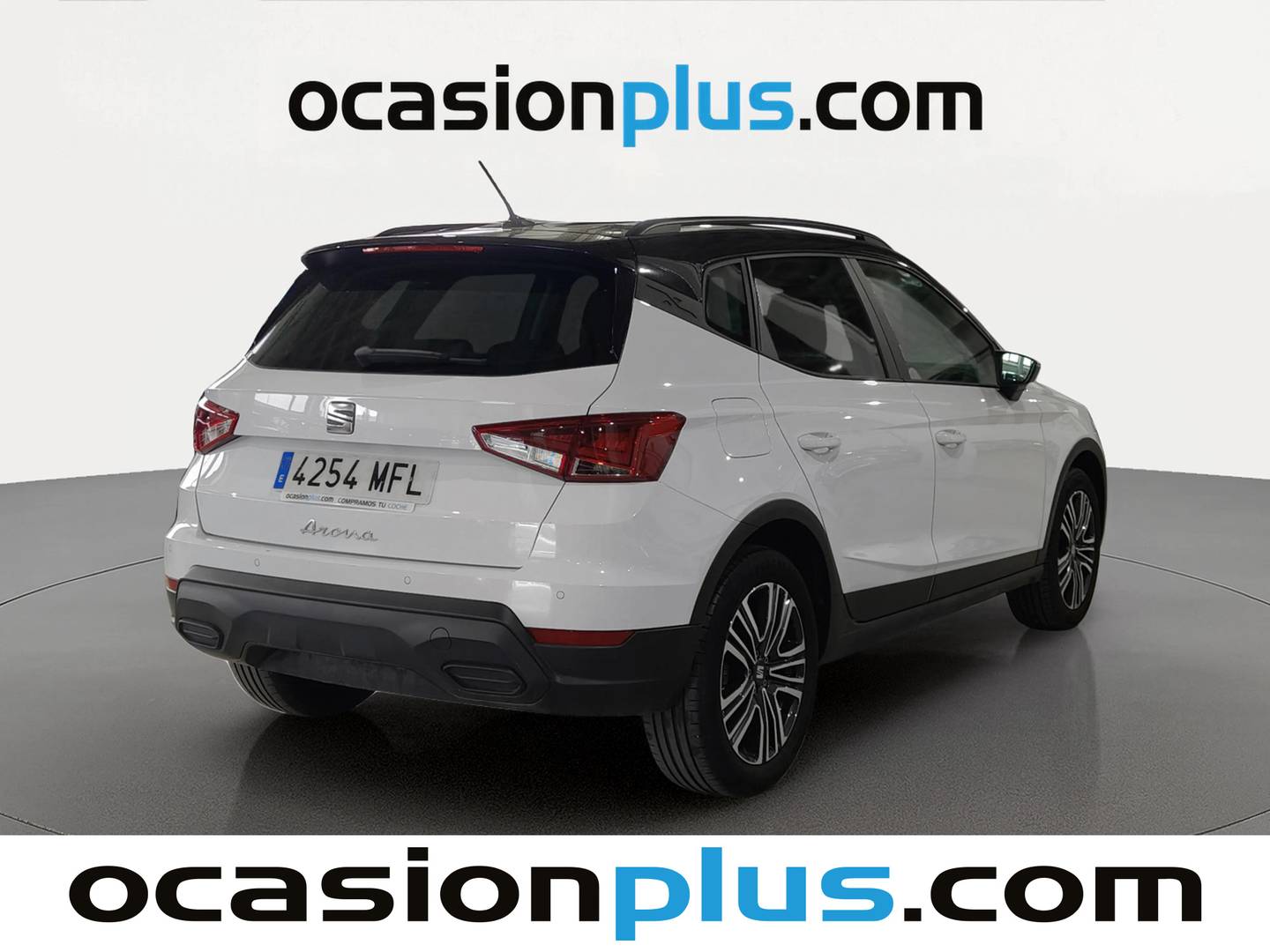 Foto trasera Seat Arona Seat Arona 1.0 TSI Style XL Edition (110 CV) derecha