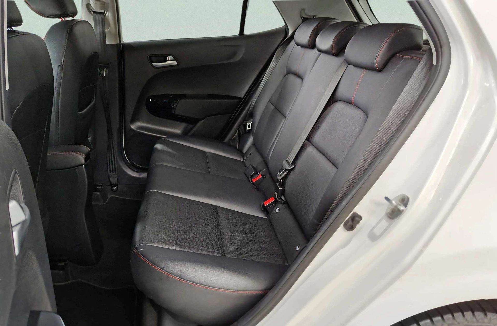Kia Picanto 1.0 Cvvt GT Line - foto 11