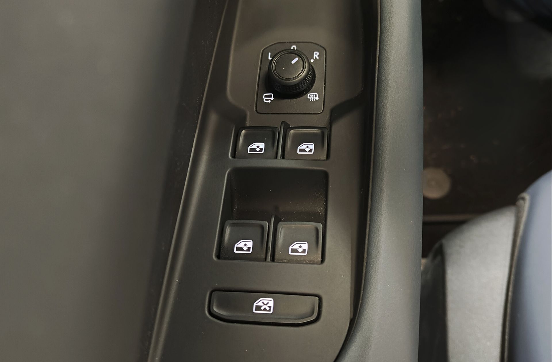 Cupra Terramar 1.5 eTSI DSG - foto 42