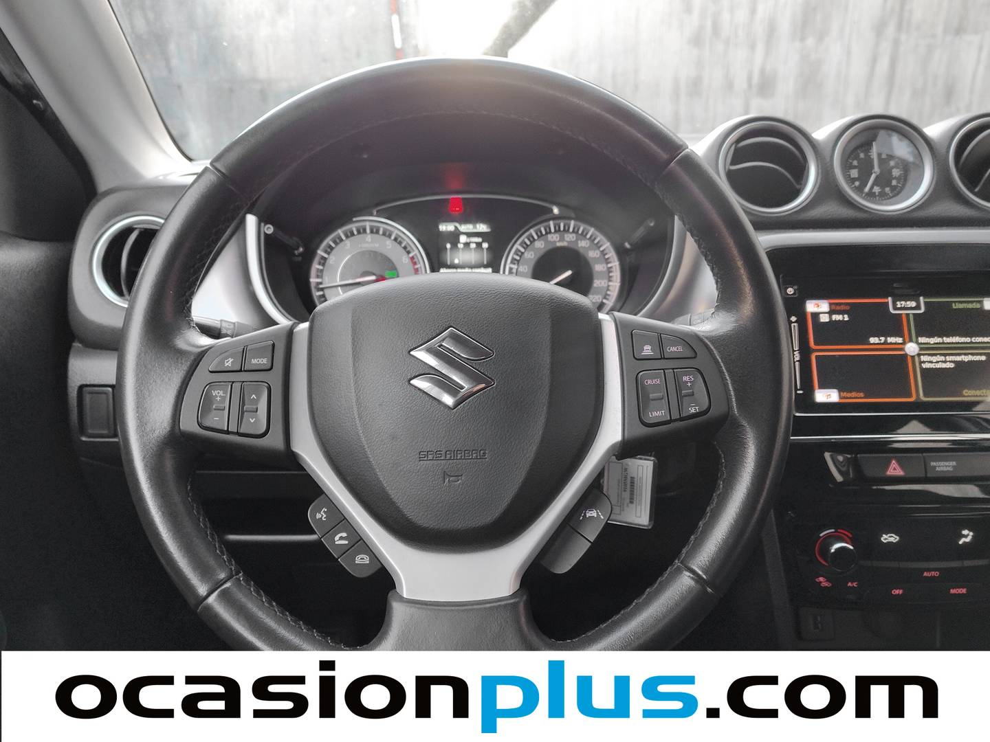 Foto Suzuki Vitara Suzuki Vitara 1.4 T Mild Hybrid GLE 4WD (129 CV)
