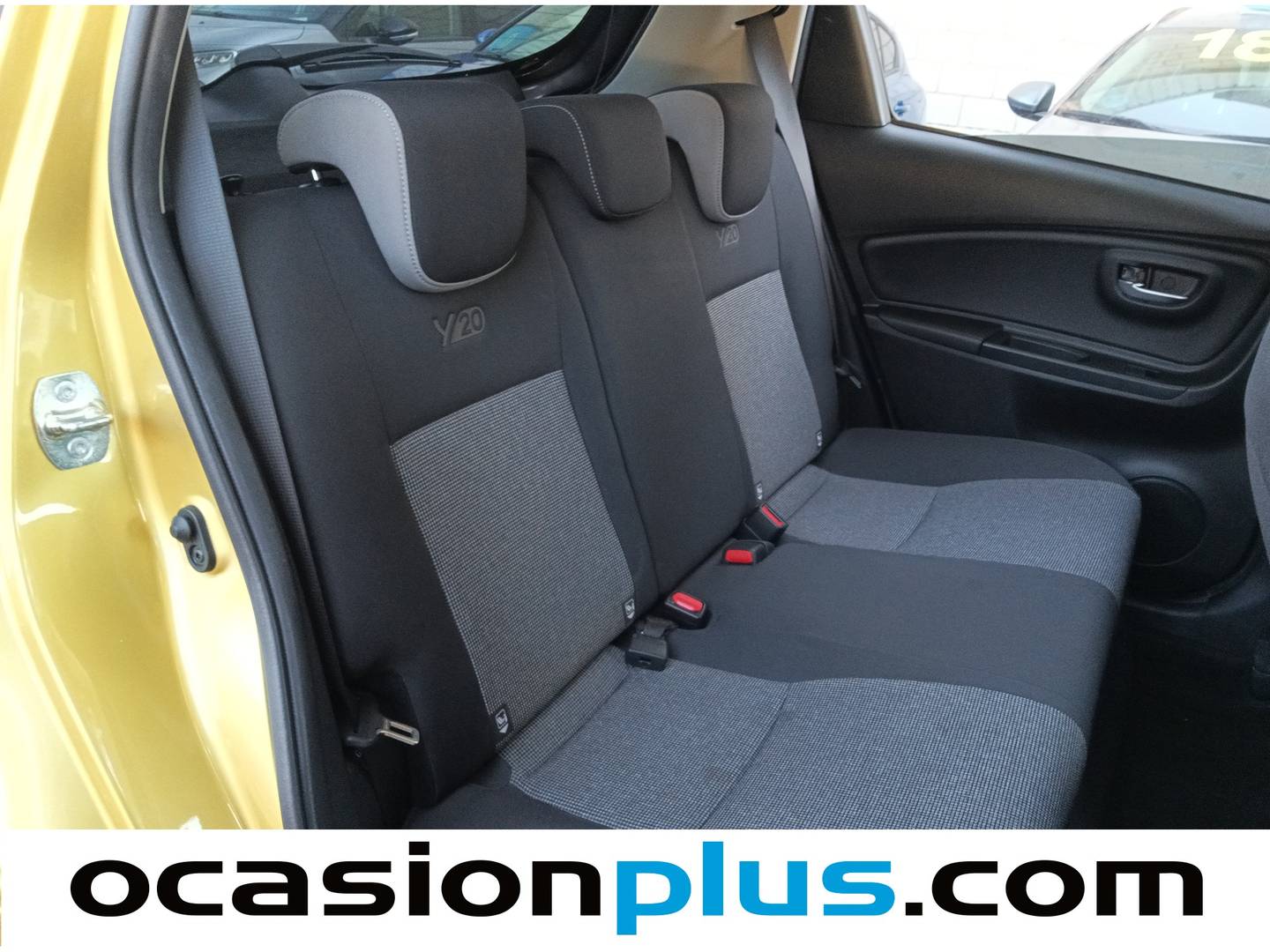 Foto Toyota Yaris Toyota Yaris 1.5 100H Feel 20 Aniversario (100 CV)