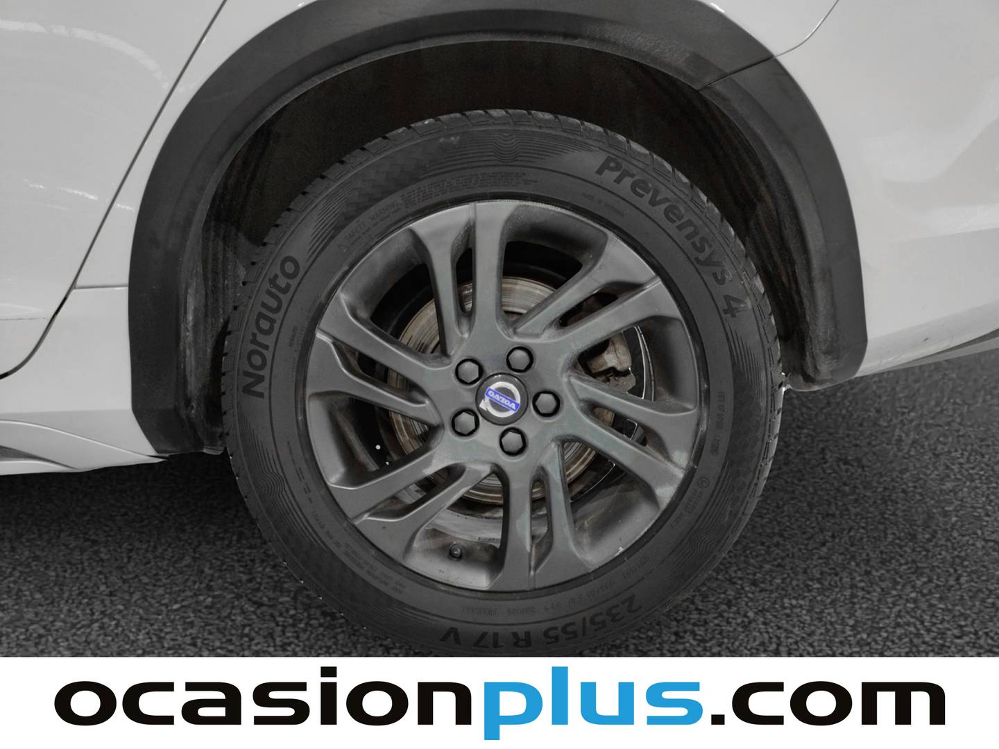 Foto Volvo V60 Cross Country Volvo V60 Cross Country D3 Kinetic (150 CV)