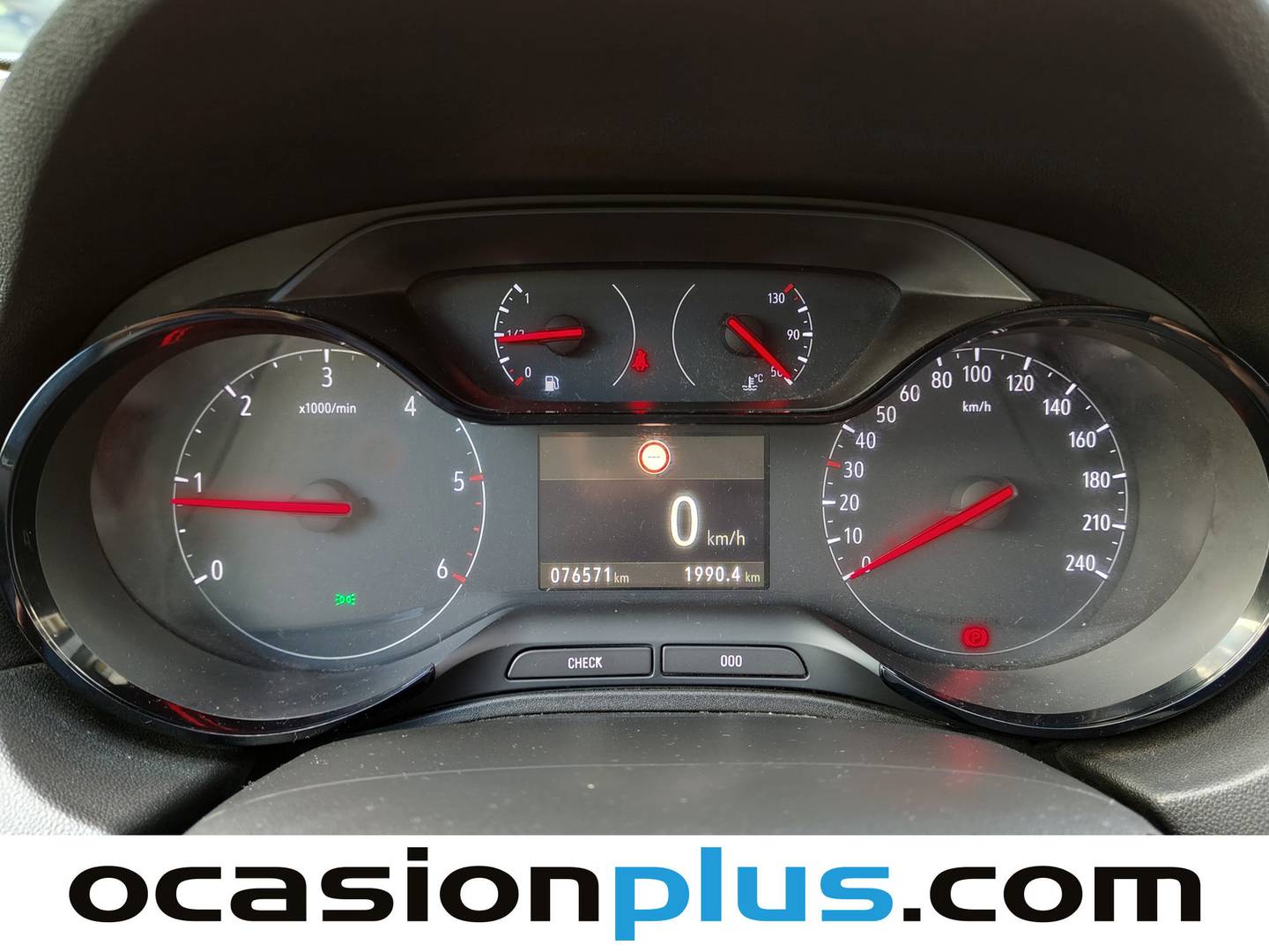 Foto Opel Grandland X Opel Grandland X 1.6 CDTi Selective (120 CV)