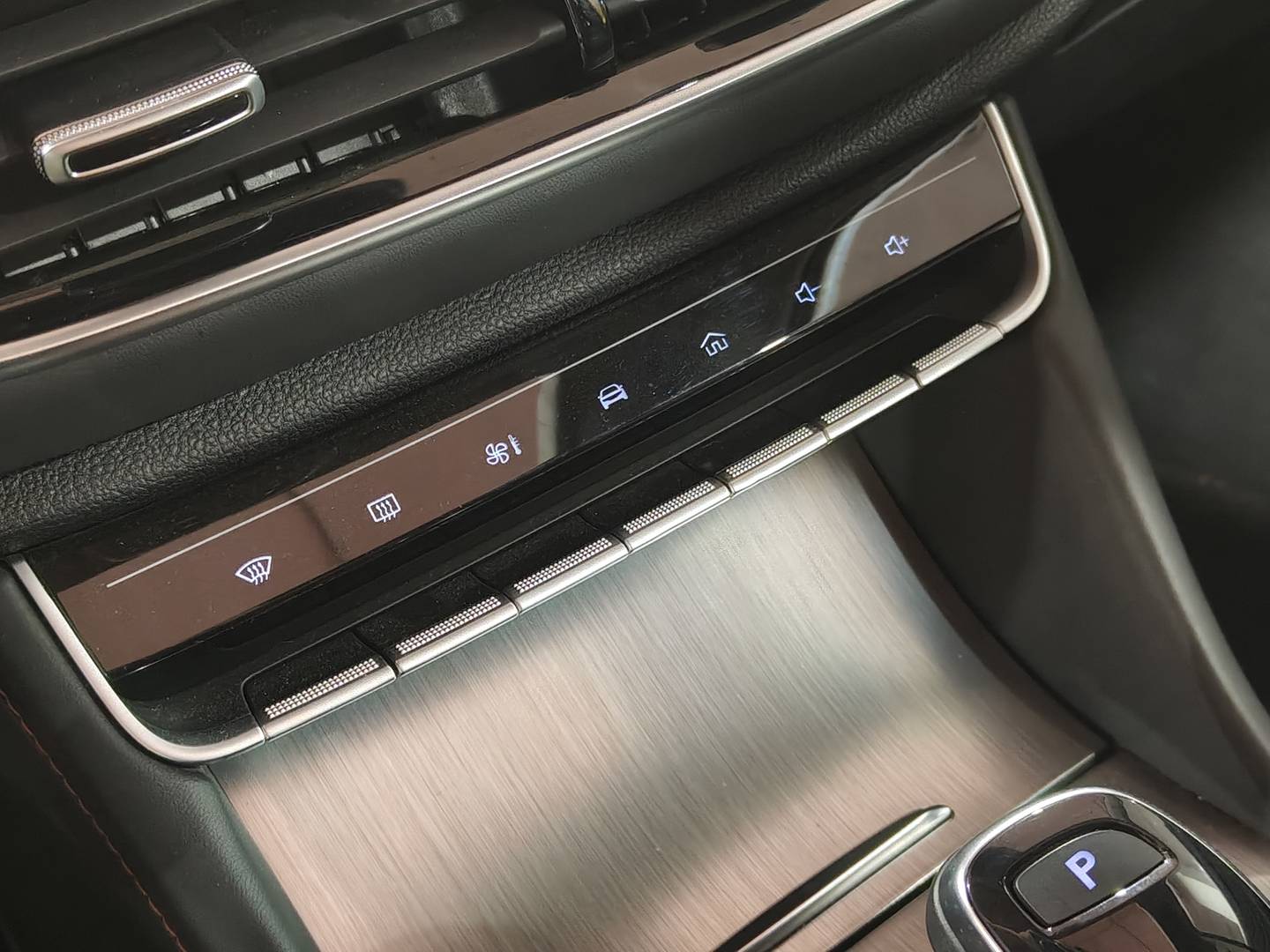 Foto MG HS MG HS 1.5 Turbo GDI Luxury DCT (162 CV)