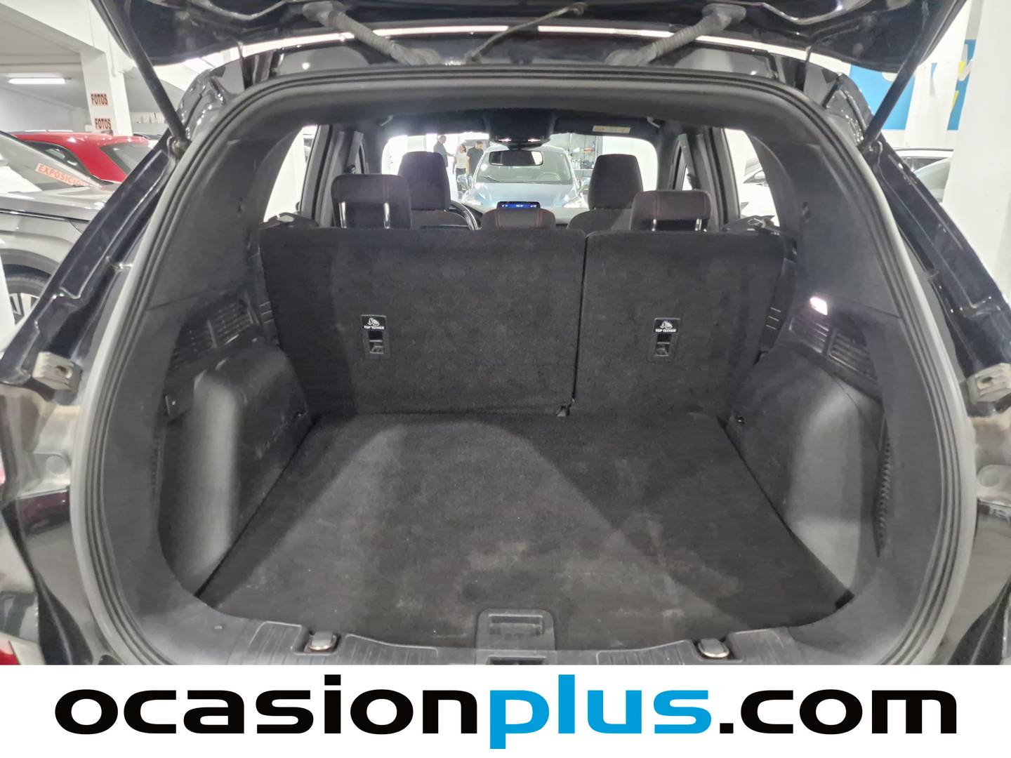 Fotos maletero Ford Kuga Ford Kuga 1.5 EcoBlue ST-Line (120 CV)