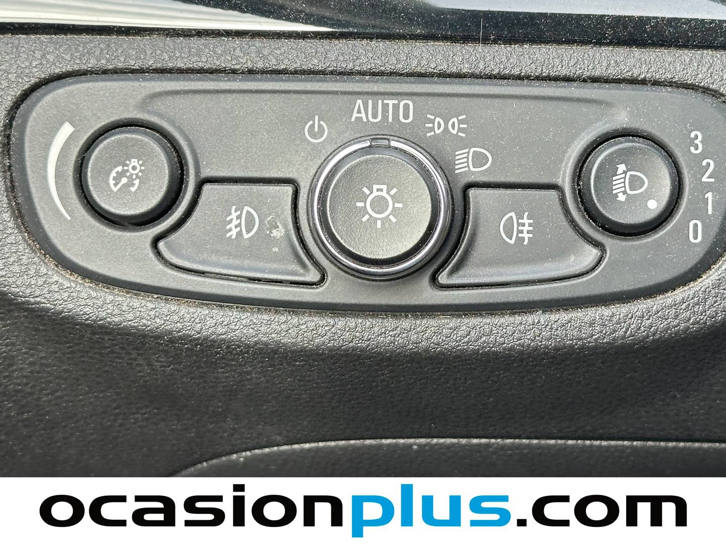 Foto Opel Mokka X Opel Mokka X 1.4 T S&S Selective 4x2  (140 CV)