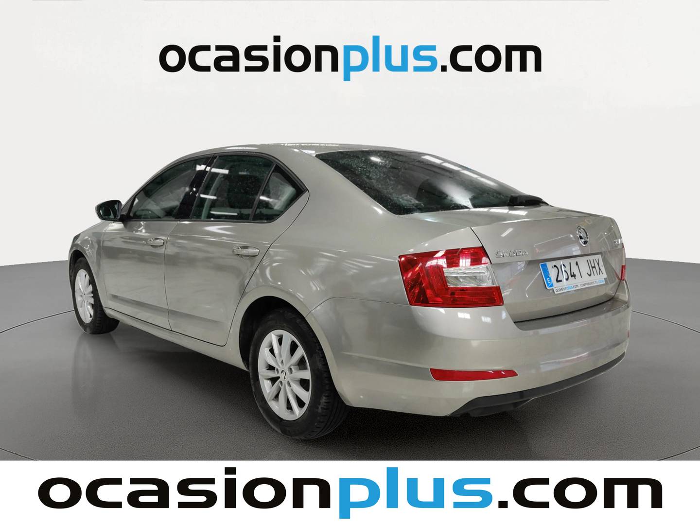 Foto trasera Skoda Octavia Skoda Octavia 1.2 TSI 105cv Ambition DSG izquierda
