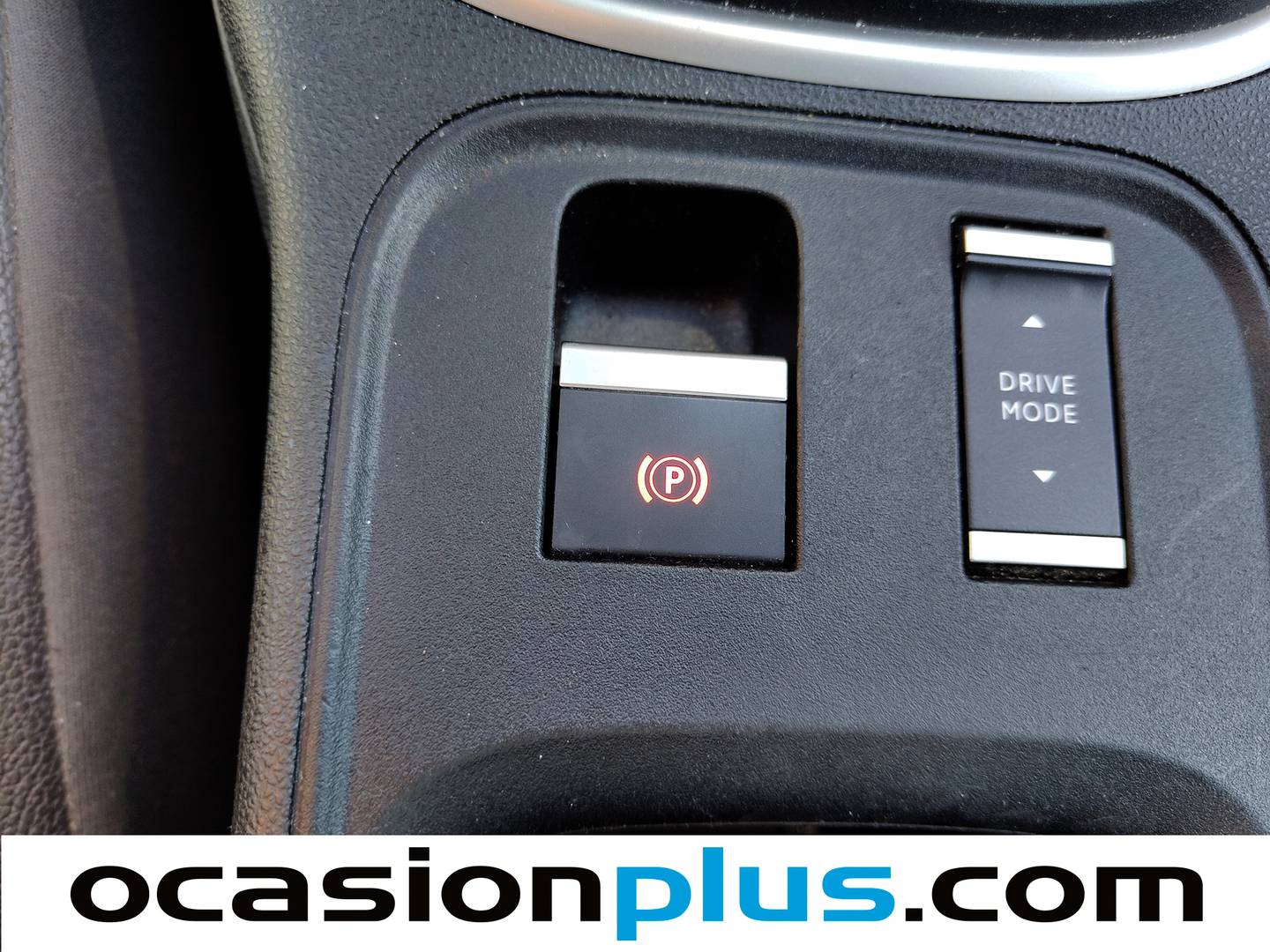 Foto Jeep Avenger Jeep Avenger 1.2 G Summit (100 CV)