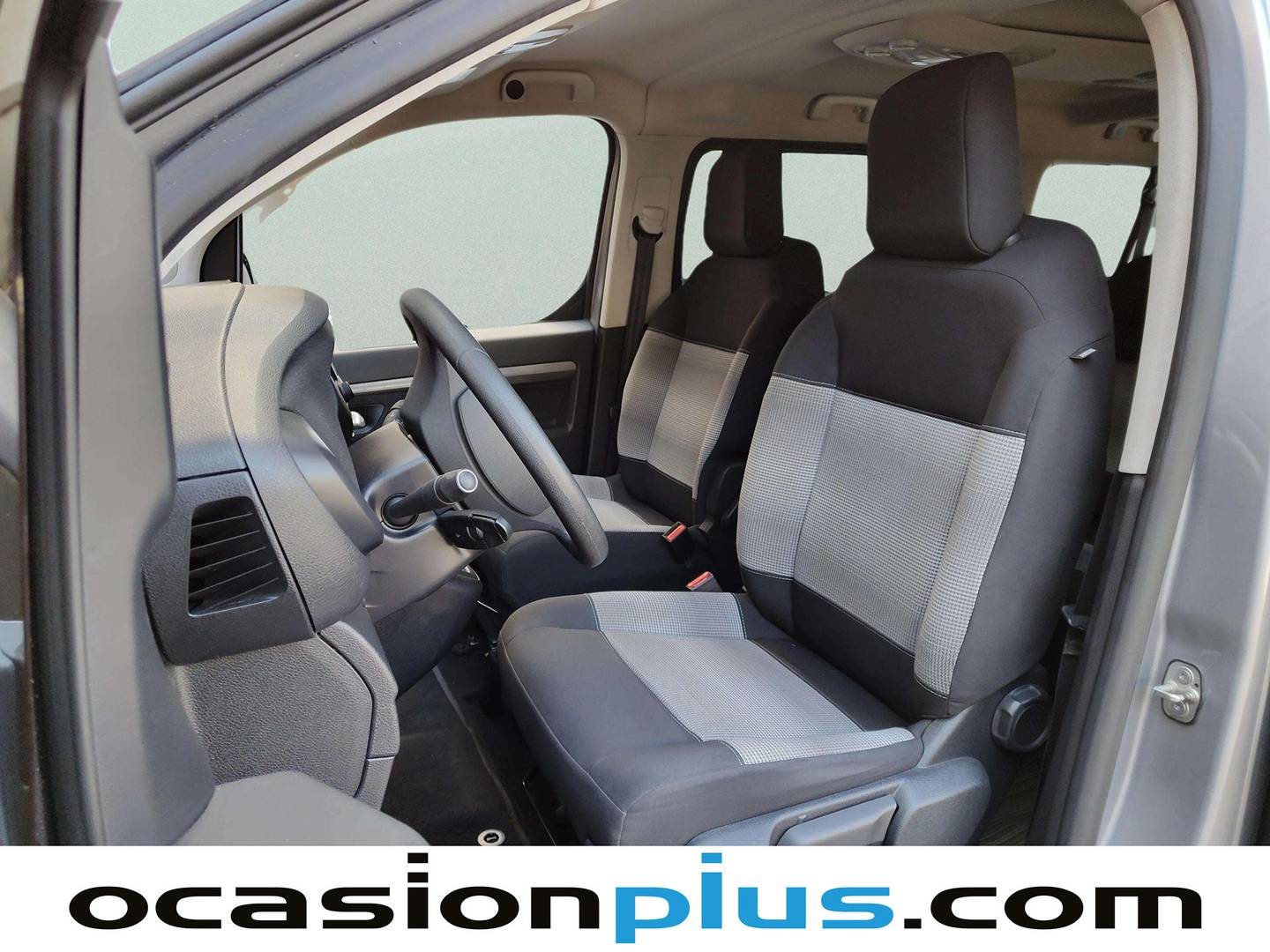 Foto asientos traseros Citroën Spacetourer Citroën Spacetourer BlueHDi 150 S&S Feel Talla XL (150 CV) 8 Plazas