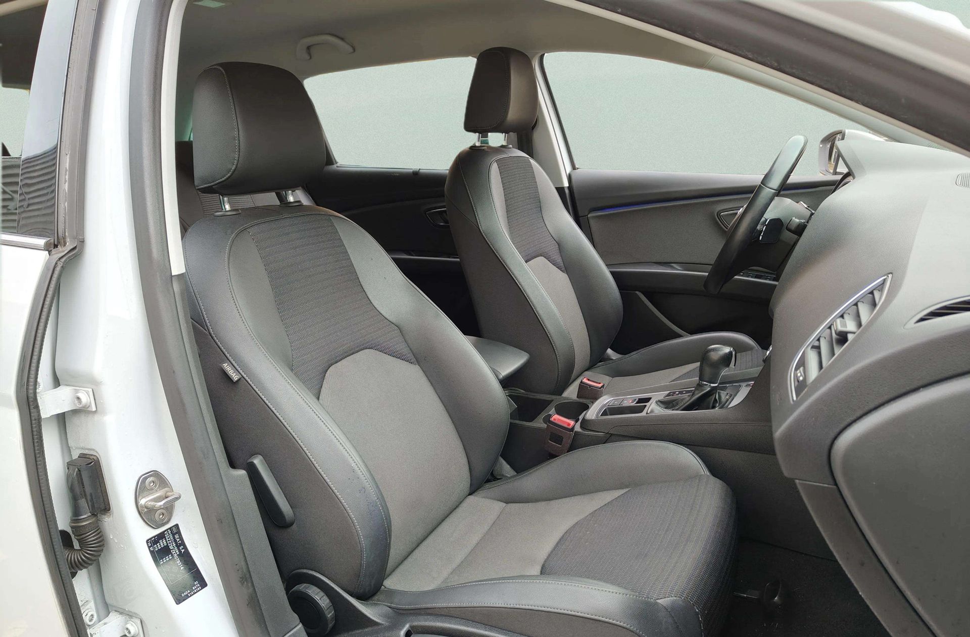 SEAT León ST 1.5 EcoTSI Xcellence DSG - foto 17