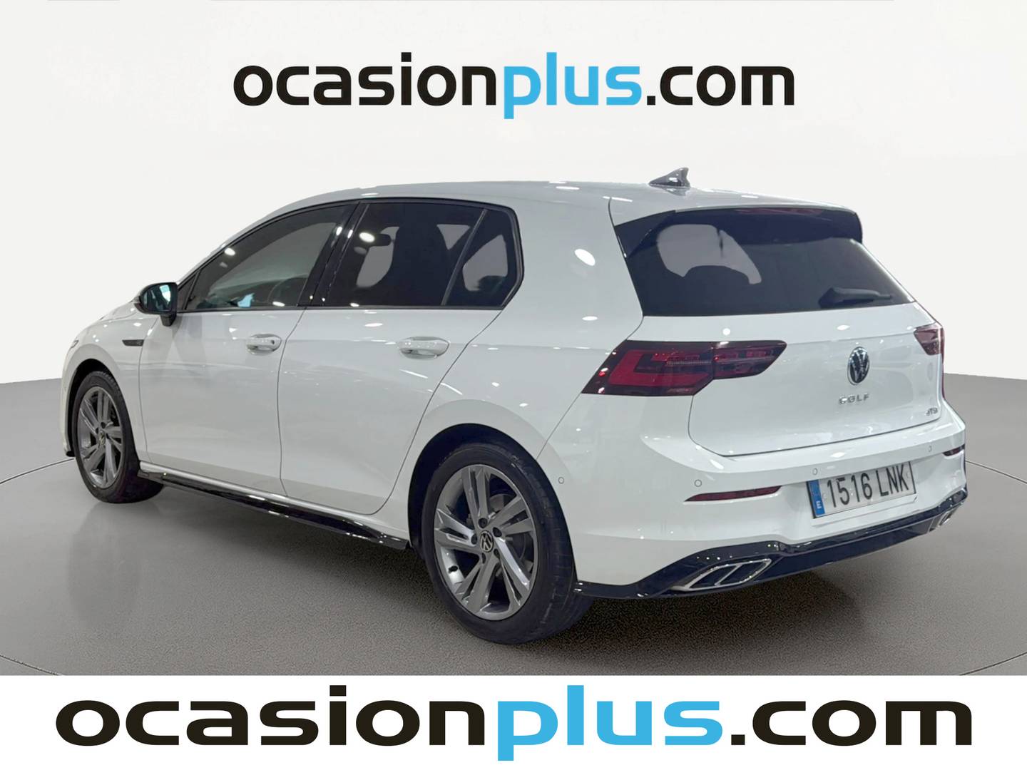 Foto trasera Volkswagen Golf Volkswagen Golf R-Line 1.5 eTSI (150 CV) DSG izquierda