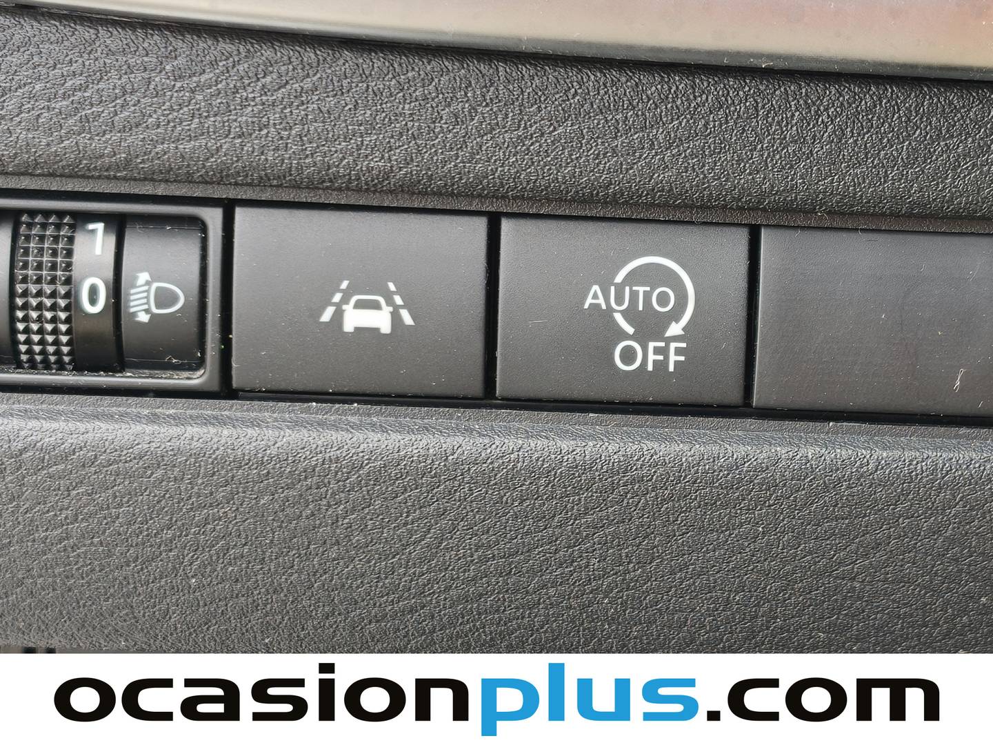 Equipamiento del Nissan QASHQAI Nissan Qashqai DIG-T 140 mHEV Acenta 4x2 (140 CV)