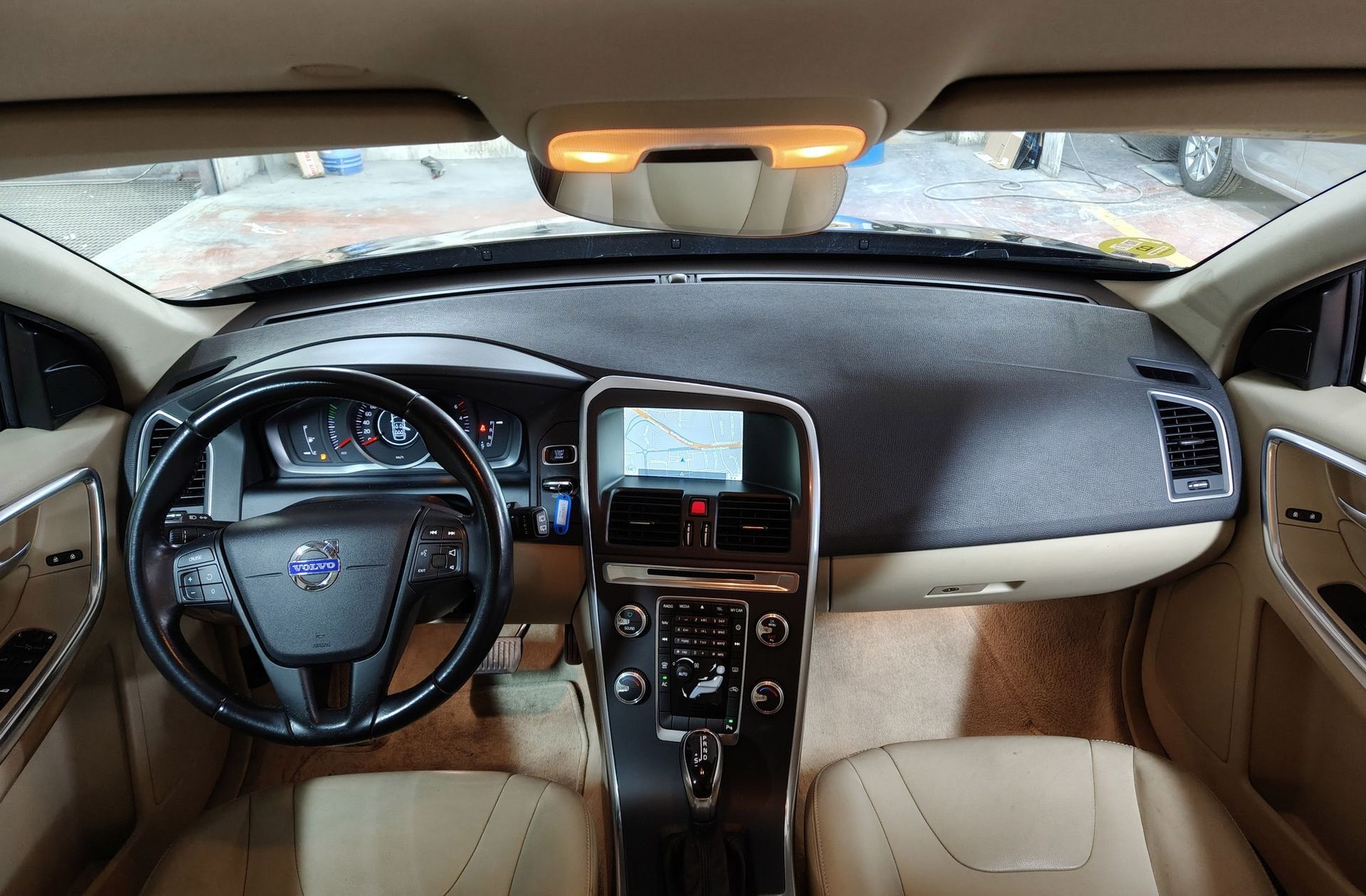 Volvo XC60 D3 Kinetic - foto 7