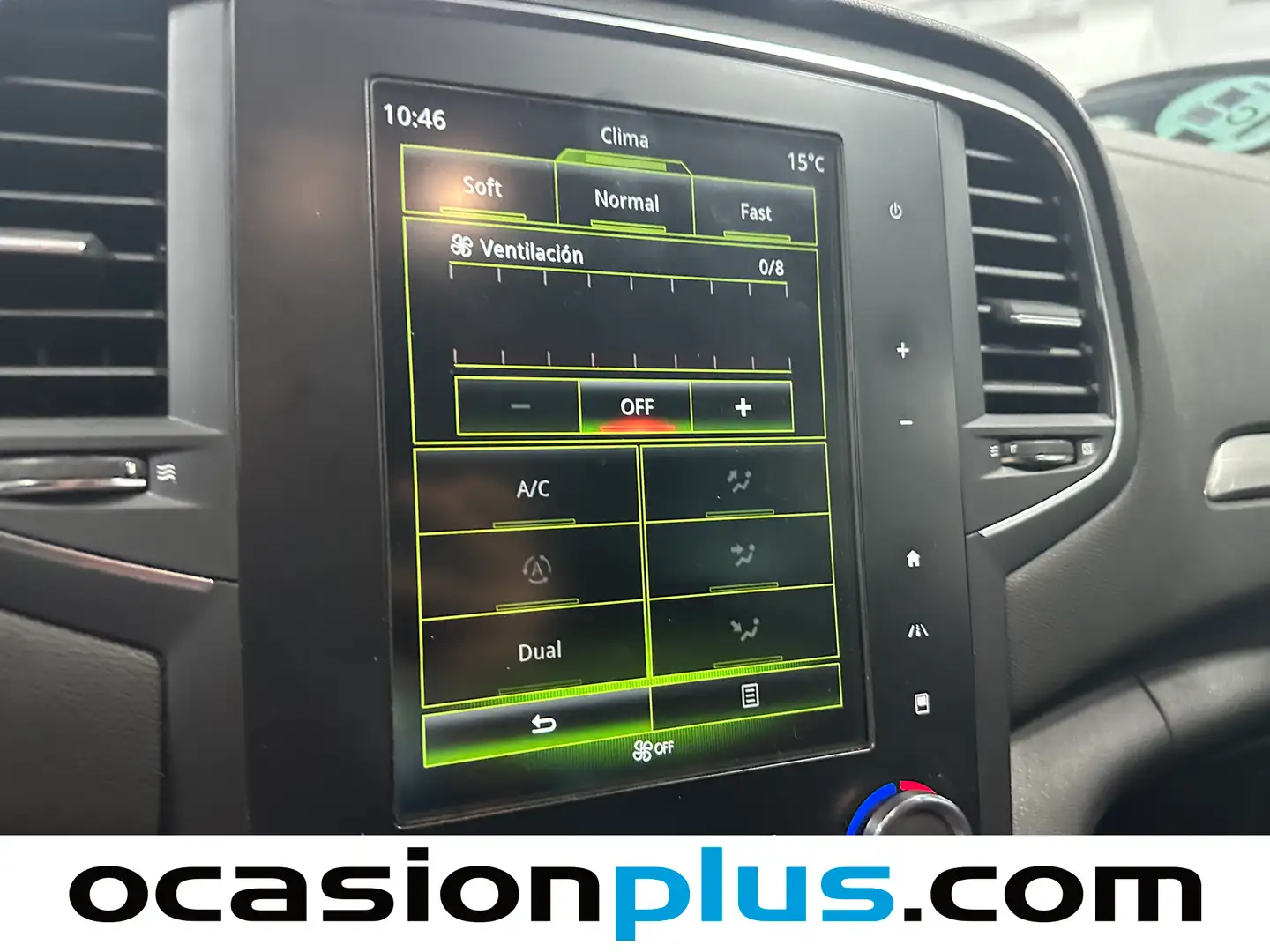 Foto Renault Mégane Renault Megane Zen TCe (140 CV) GPF