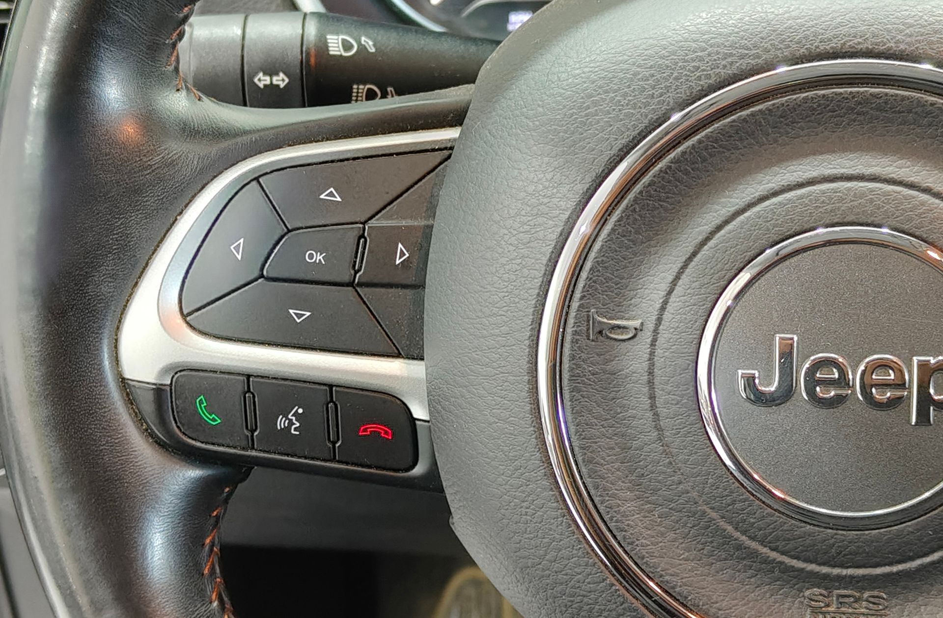 Jeep Compass 1.6 MultiJet Longitude 4x2 - foto 23