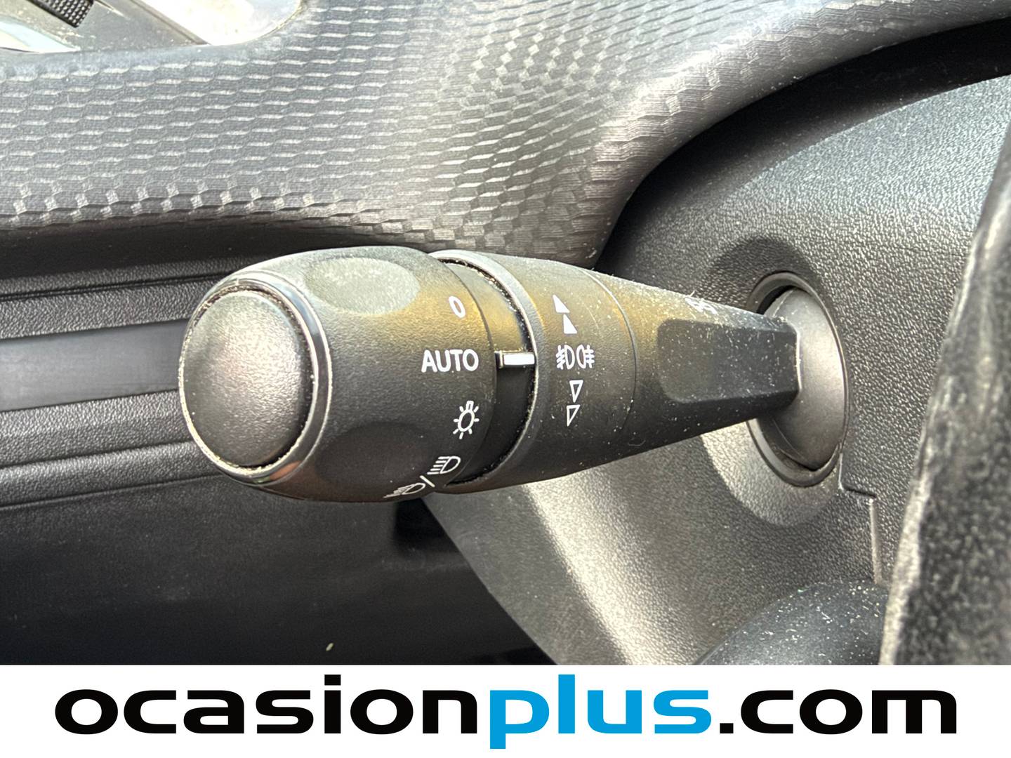 Peugeot 2008 Peugeot 2008 PureTech 110 S&S Allure (110 CV) de segunda mano