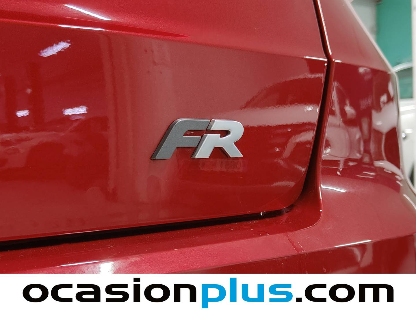 Extras y acabados del Seat Arona SEAT Arona 1.0 TSI S&S FR Plus (110 CV)