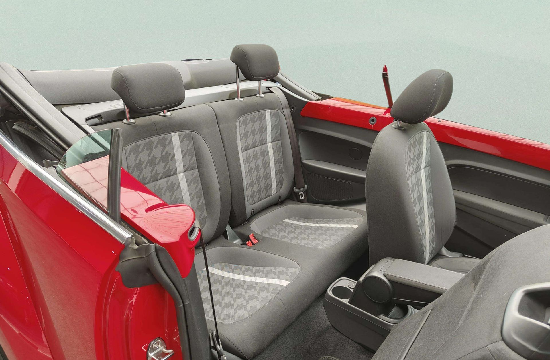 Volkswagen Beetle Cabrio Design 2.0 TDI BMT - foto 13