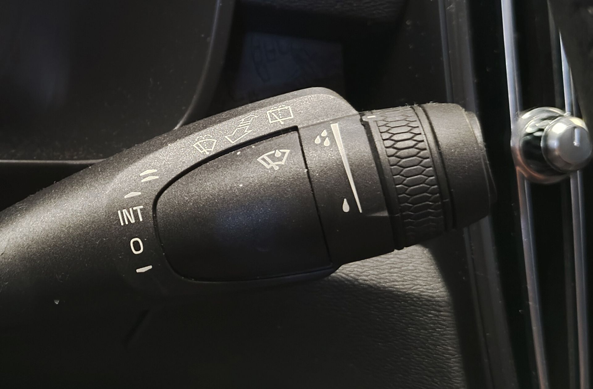 Volvo XC40 T2 Momentum Core - foto 25