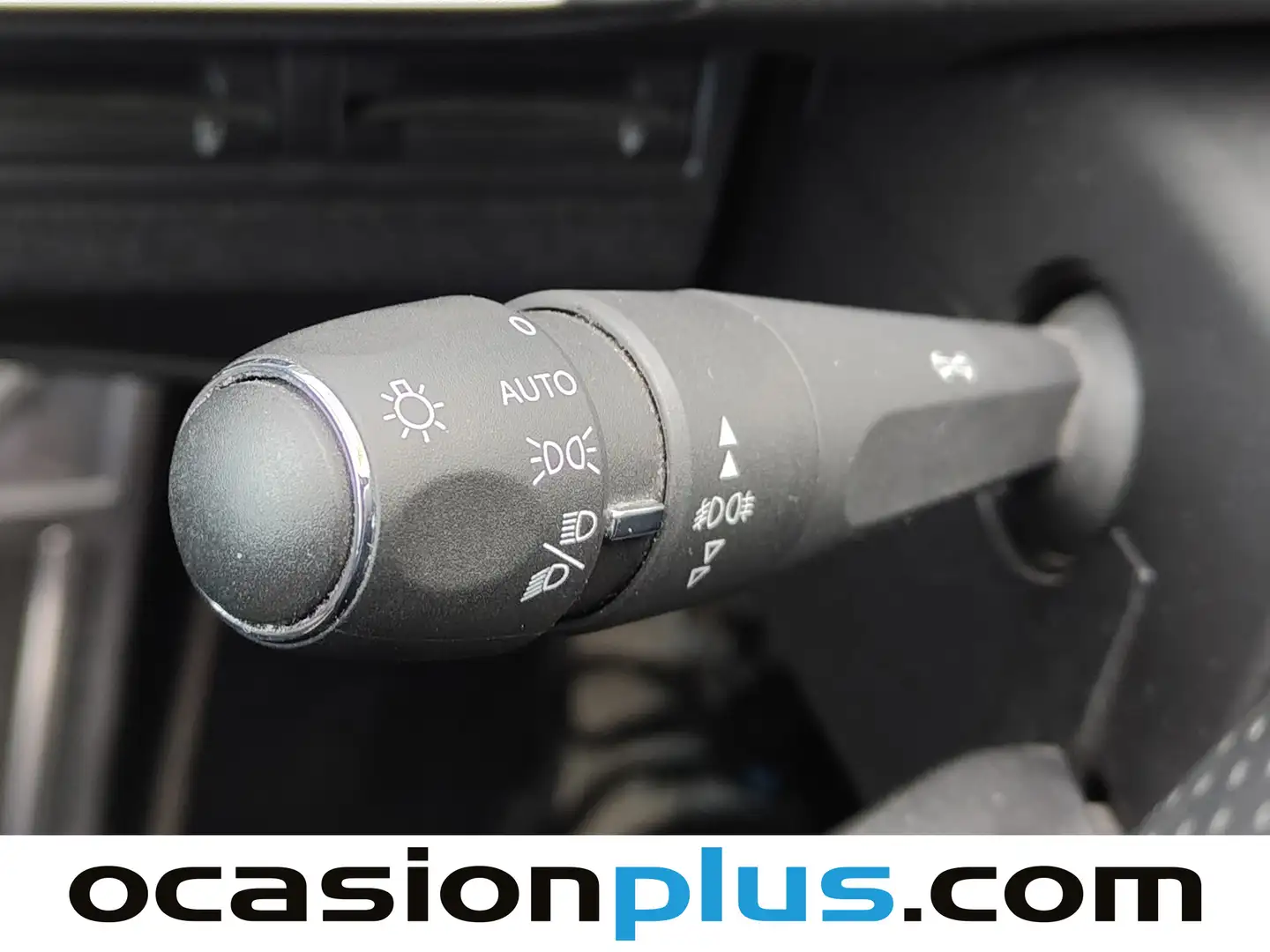 Foto Peugeot 3008 Peugeot 3008 PureTech 130 S&S GT Line (130 CV)