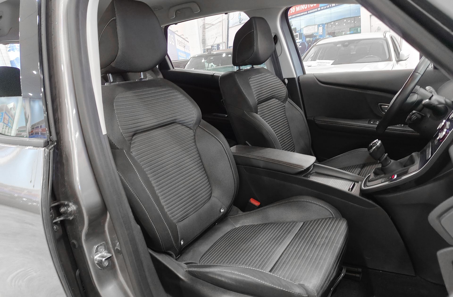 Renault Scénic Intens Energy TCe - foto 18
