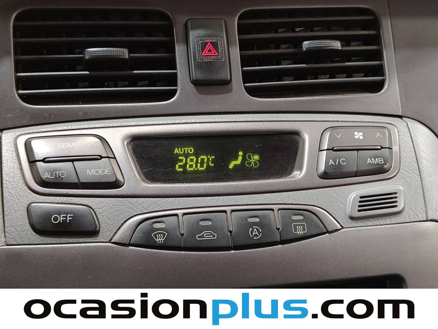 Equipamiento del Hyundai Trajet Hyundai Trajet 2.0 CRDi GLS (112 CV) 6 Plazas