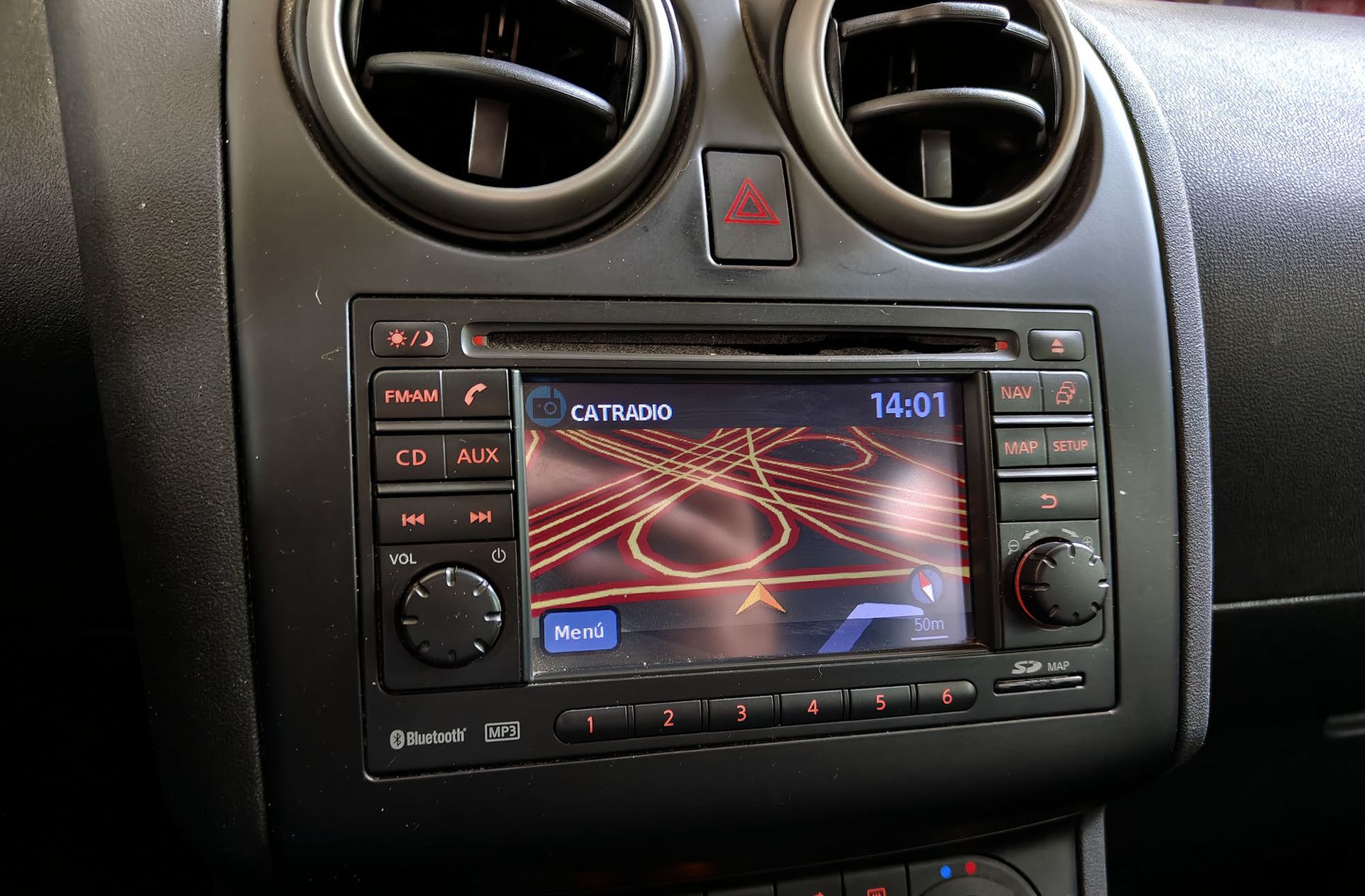 Nissan Qashqai 2.0 dCi Tekna Sport 4x2 - foto 7