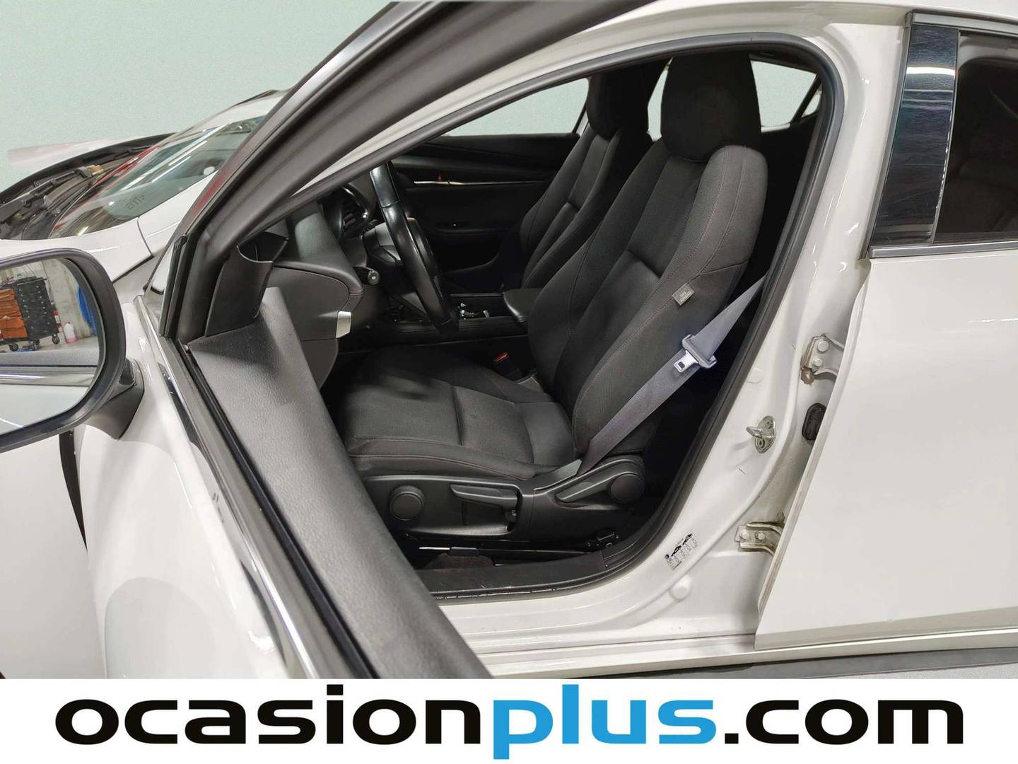 Foto Mazda Mazda3 Mazda Mazda 3 2.0 e-SKYACTIV-G Homura (122 CV)