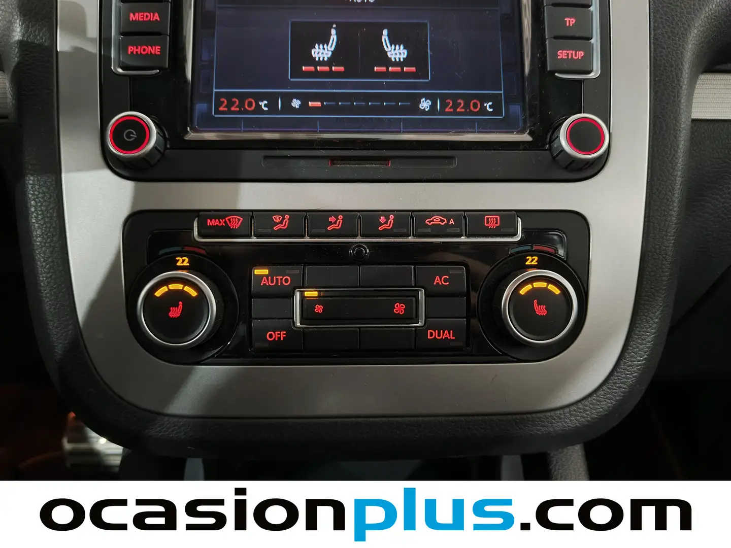 Foto Volkswagen Scirocco Volkswagen Scirocco 1.4 TSI DSG (160 CV) Pack R-Line