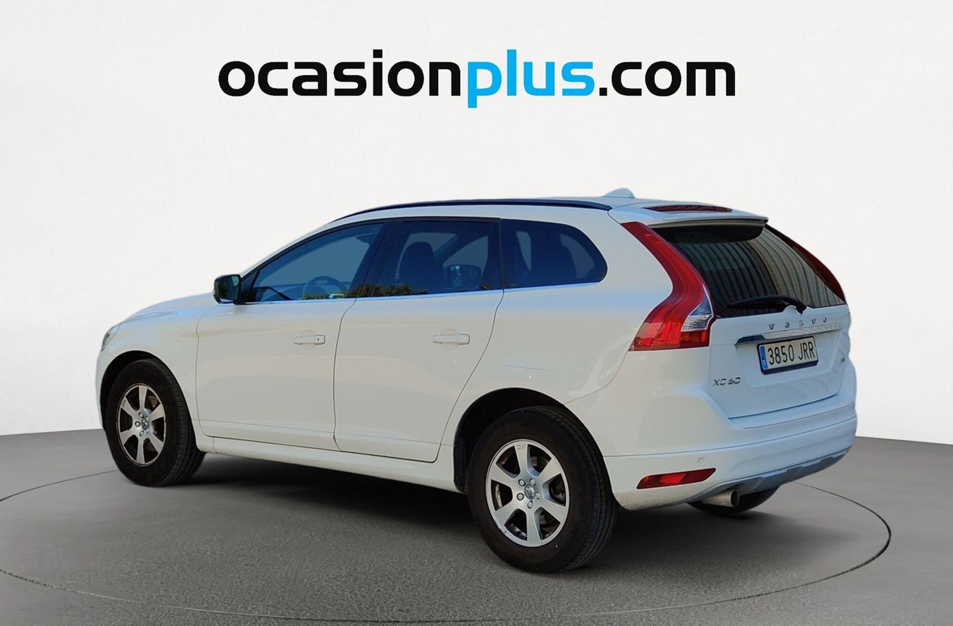 Volvo XC60 D3 Momentum - foto 4