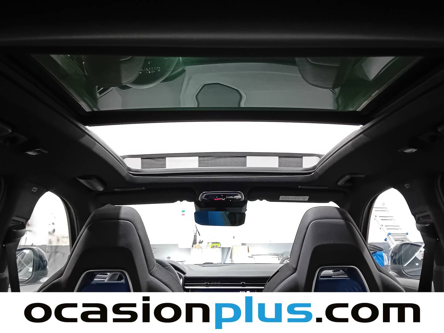 Extras y acabados del Lynk & Co 01 Lynk & Co 01 1.5 PHEV (261 CV)