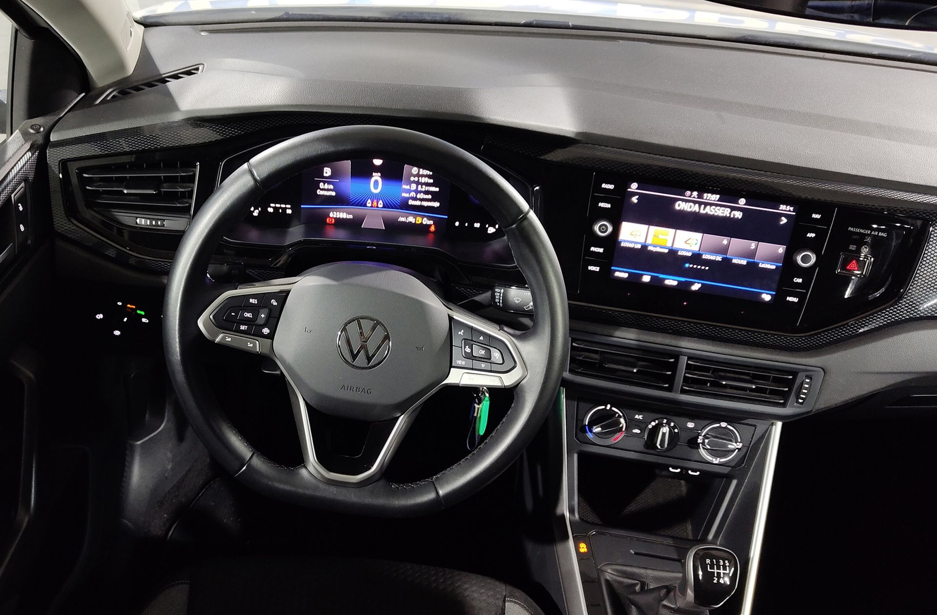 Volkswagen Polo ``Más`` 1.0 TSI - foto 27