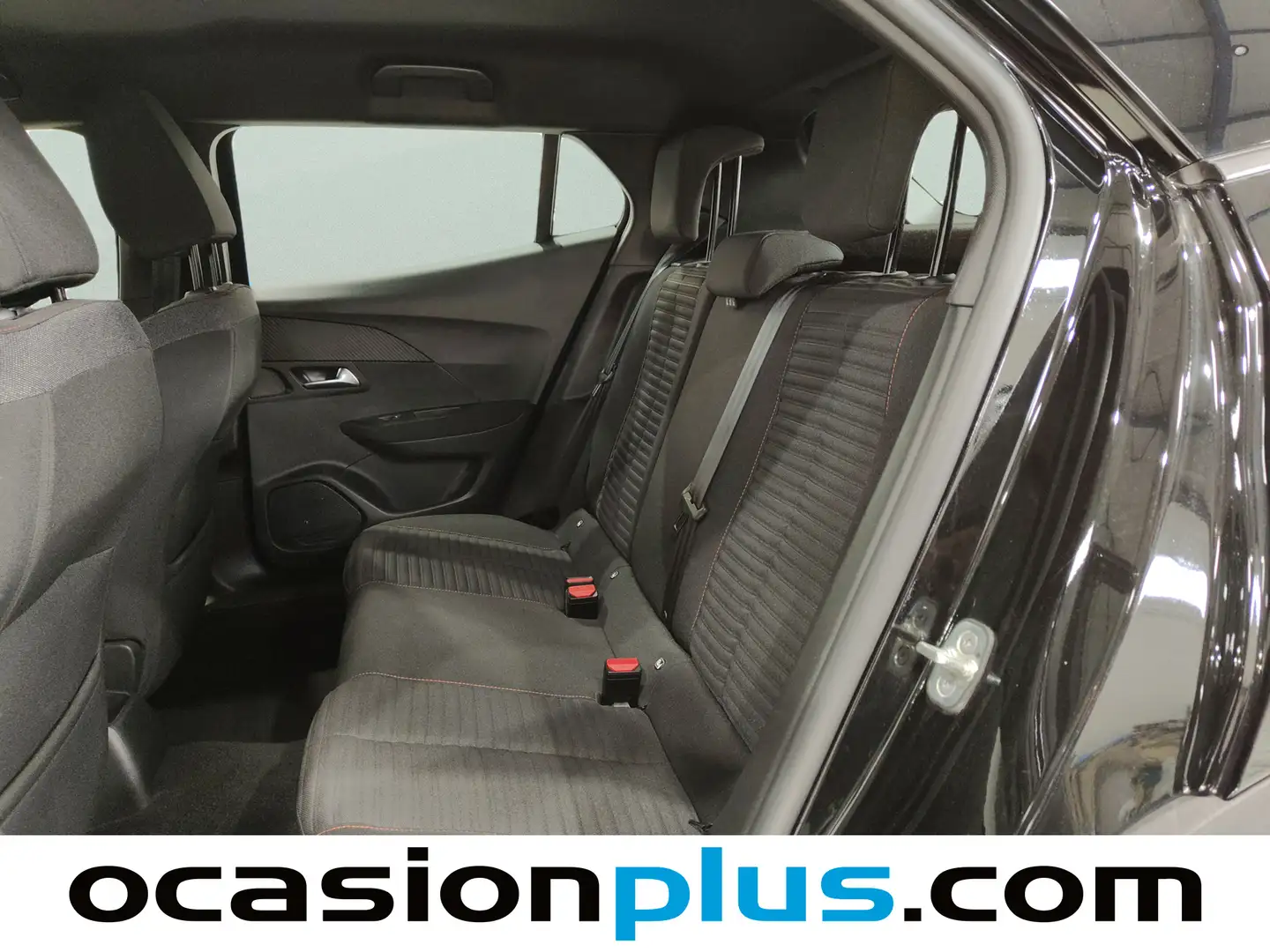 Foto Peugeot 2008 Peugeot 2008 Puretech 100 S&S Active Pack (100 CV)