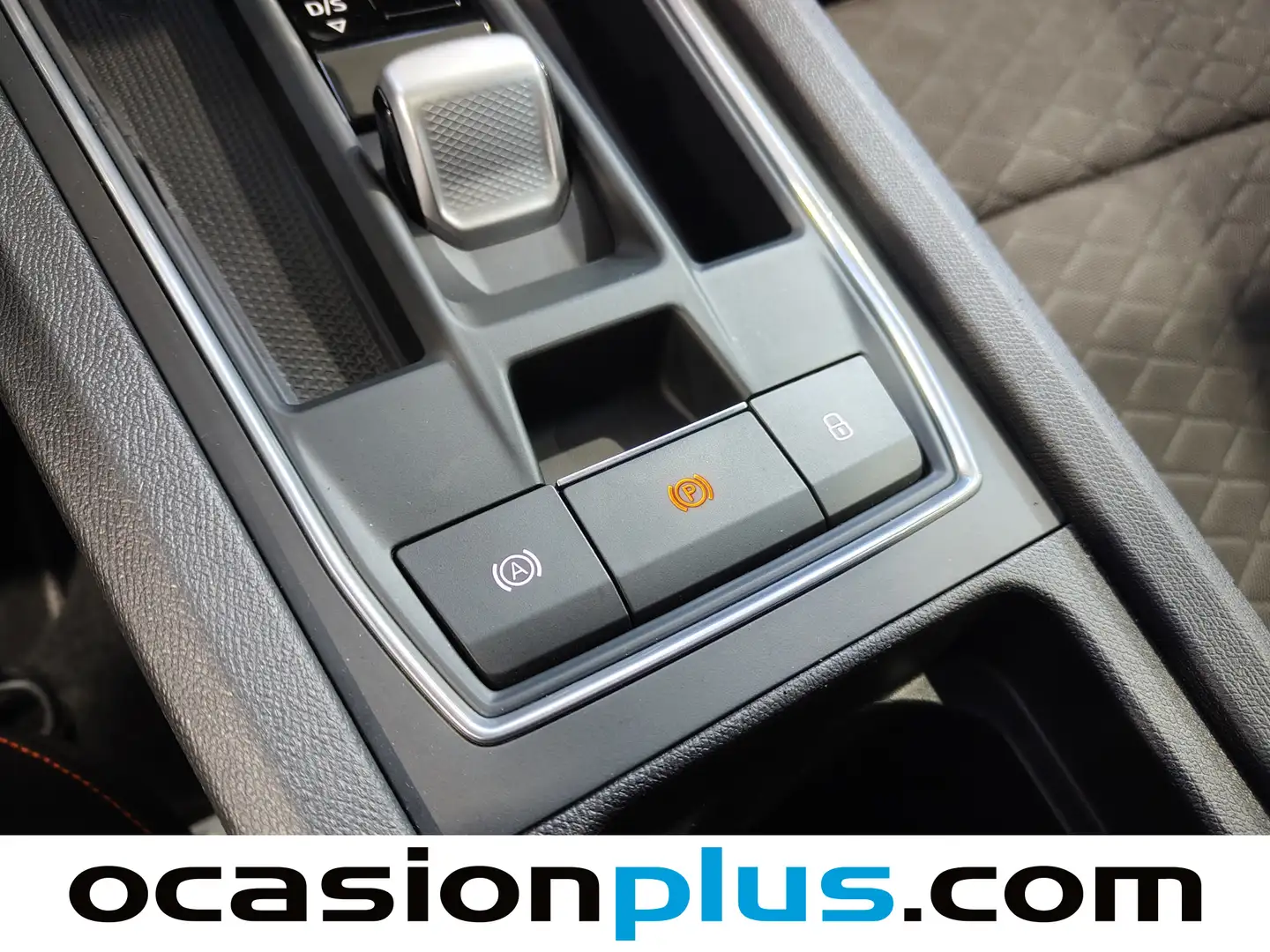 Foto Seat León SEAT León 1.5 eTSI S&S FR Go L DSG (150 CV)