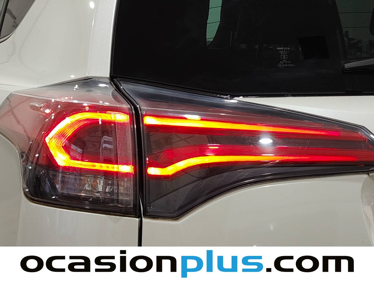 Toyota Rav4 Toyota Rav4 2.5l hybrid Feel! 2WD (197 CV) al mejor precio
