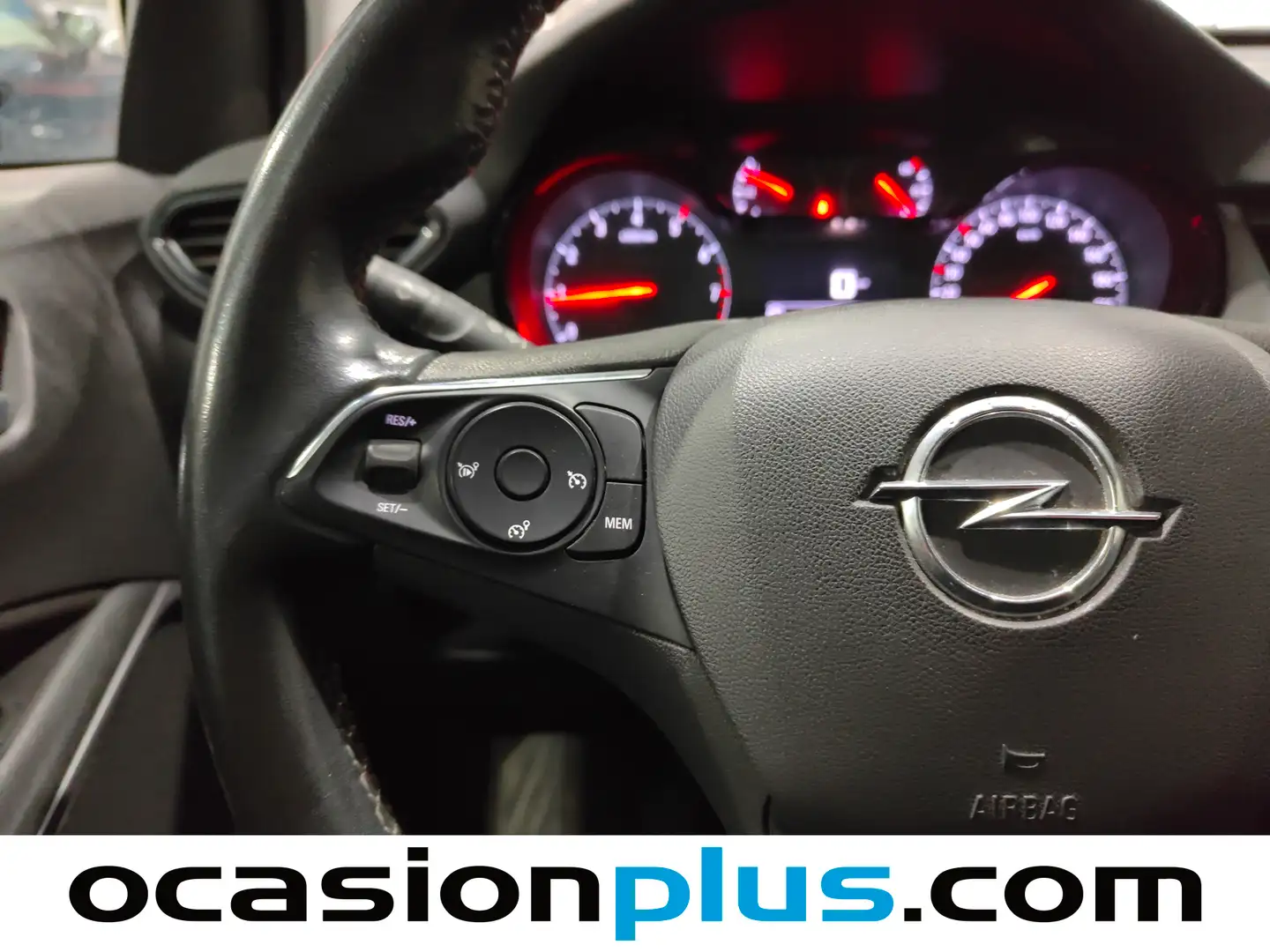 Foto Opel Crossland Opel Crossland 1.2 Edition (110 CV)