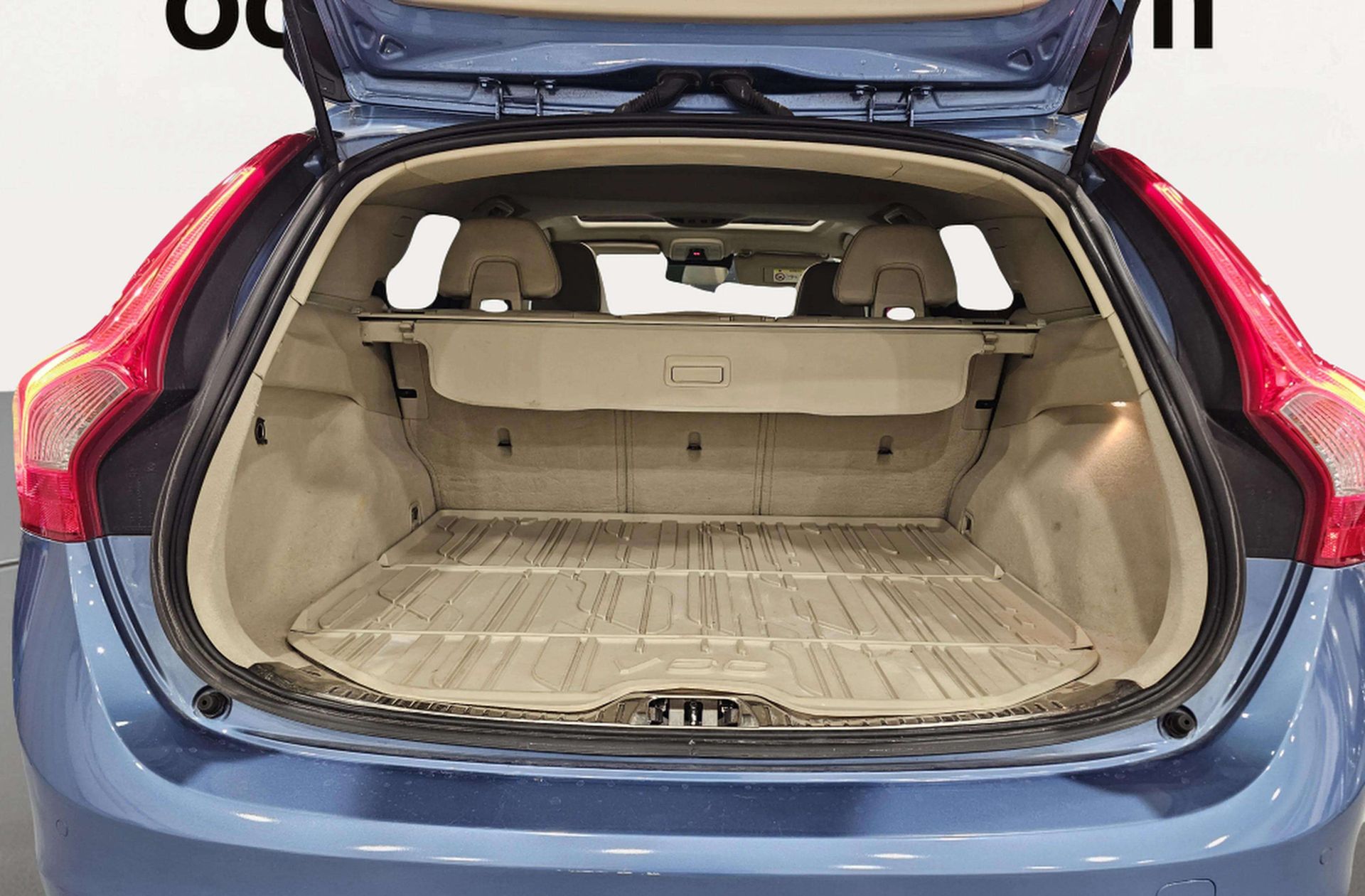 Volvo V60 D3 Summum - foto 17