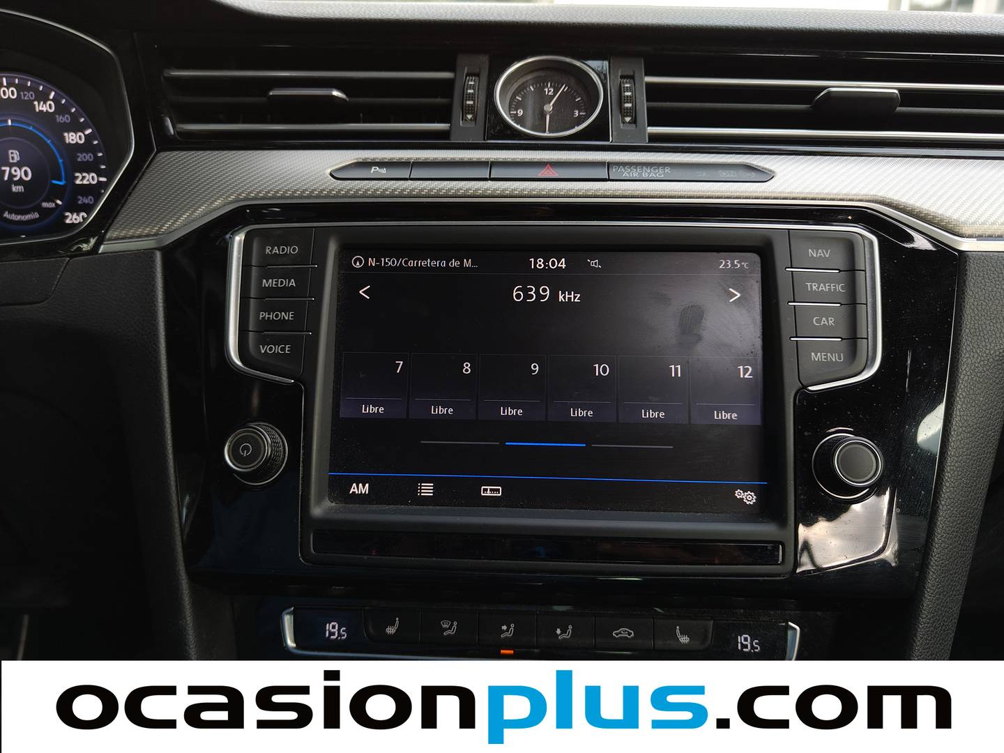 Volkswagen Passat Volkswagen Passat Sport 1.8 TSI BMT (180 CV) DSG Pack R-line automático