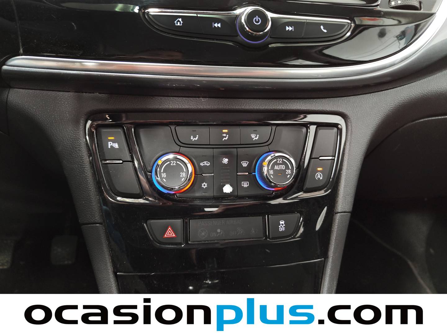 Foto Opel Mokka X Opel Mokka X 1.4 T S&S Selective 4x2 (140 CV) GLP