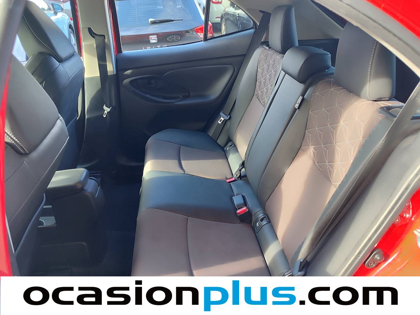 Foto asientos traseros Toyota Yaris Cross Toyota Yaris Cross 120H Style (116 CV)
